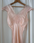 Vintage 1930’s Silk Bias Cut Peach Negligée