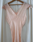 Vintage 1930’s Silk Bias Cut Peach Negligée