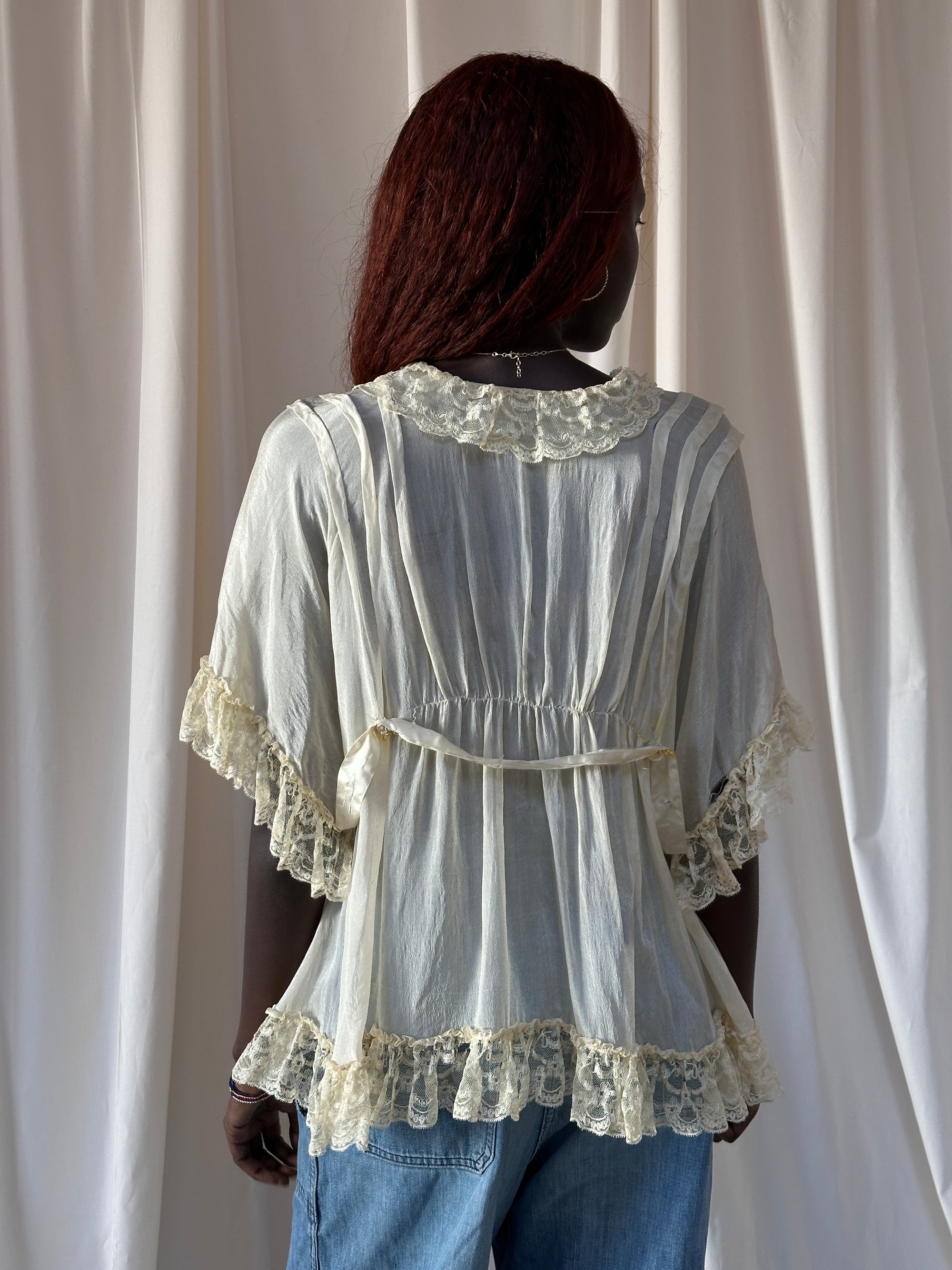 Vintage 1920’s Flapper Silk & Lace Robe Top