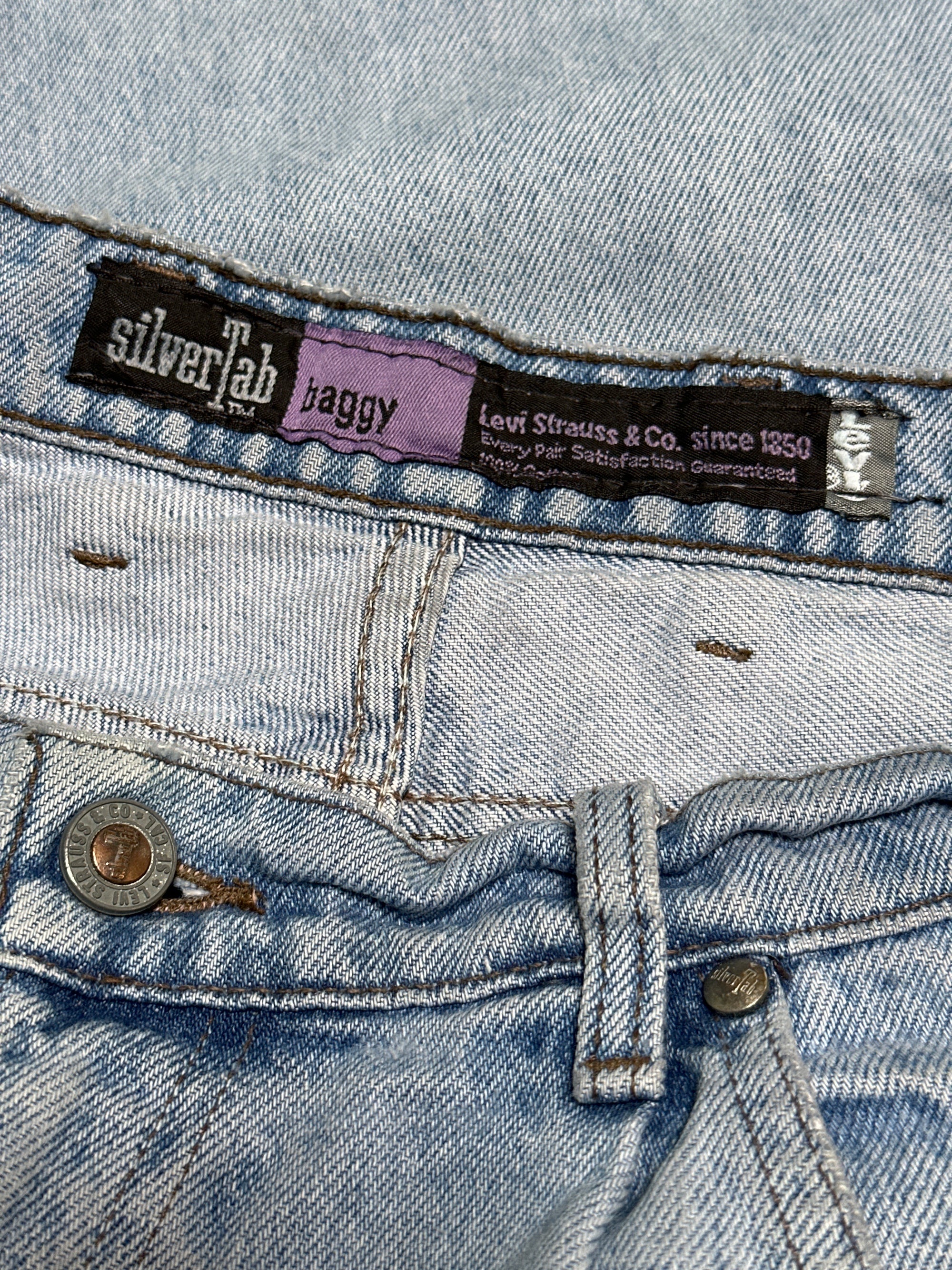 Vintage 1990’s Levi’s Silvertab Baggy Denim W:34