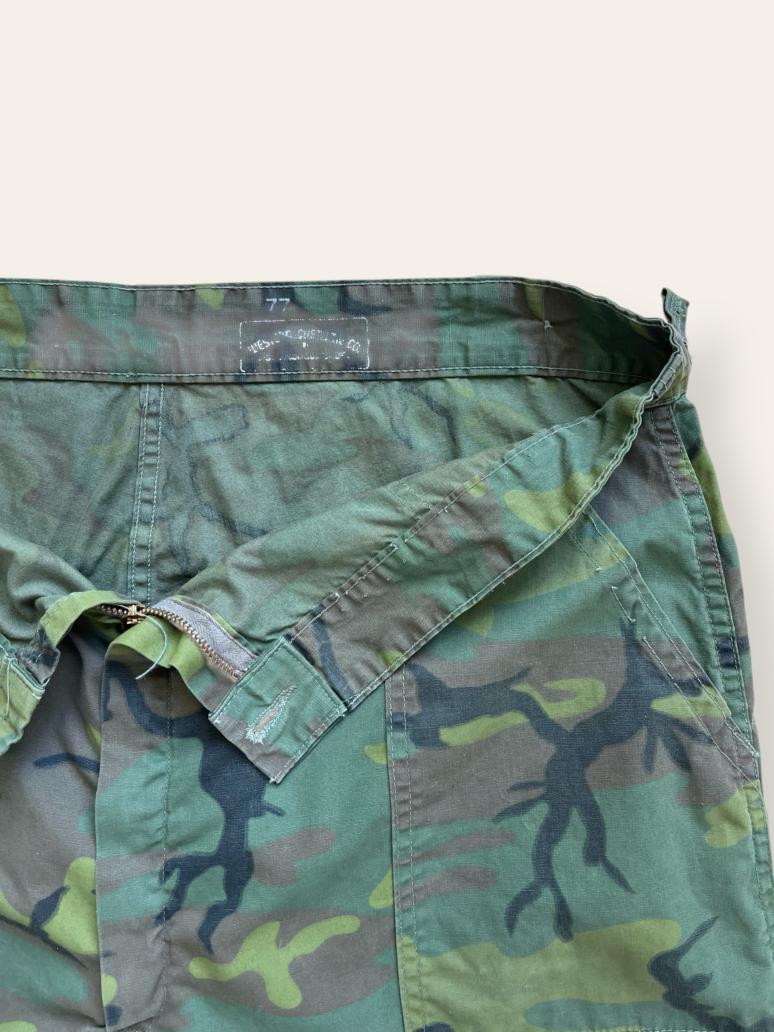 Vintage 1970's Civilian ERDL Camo Poplin Baker Pants W:38