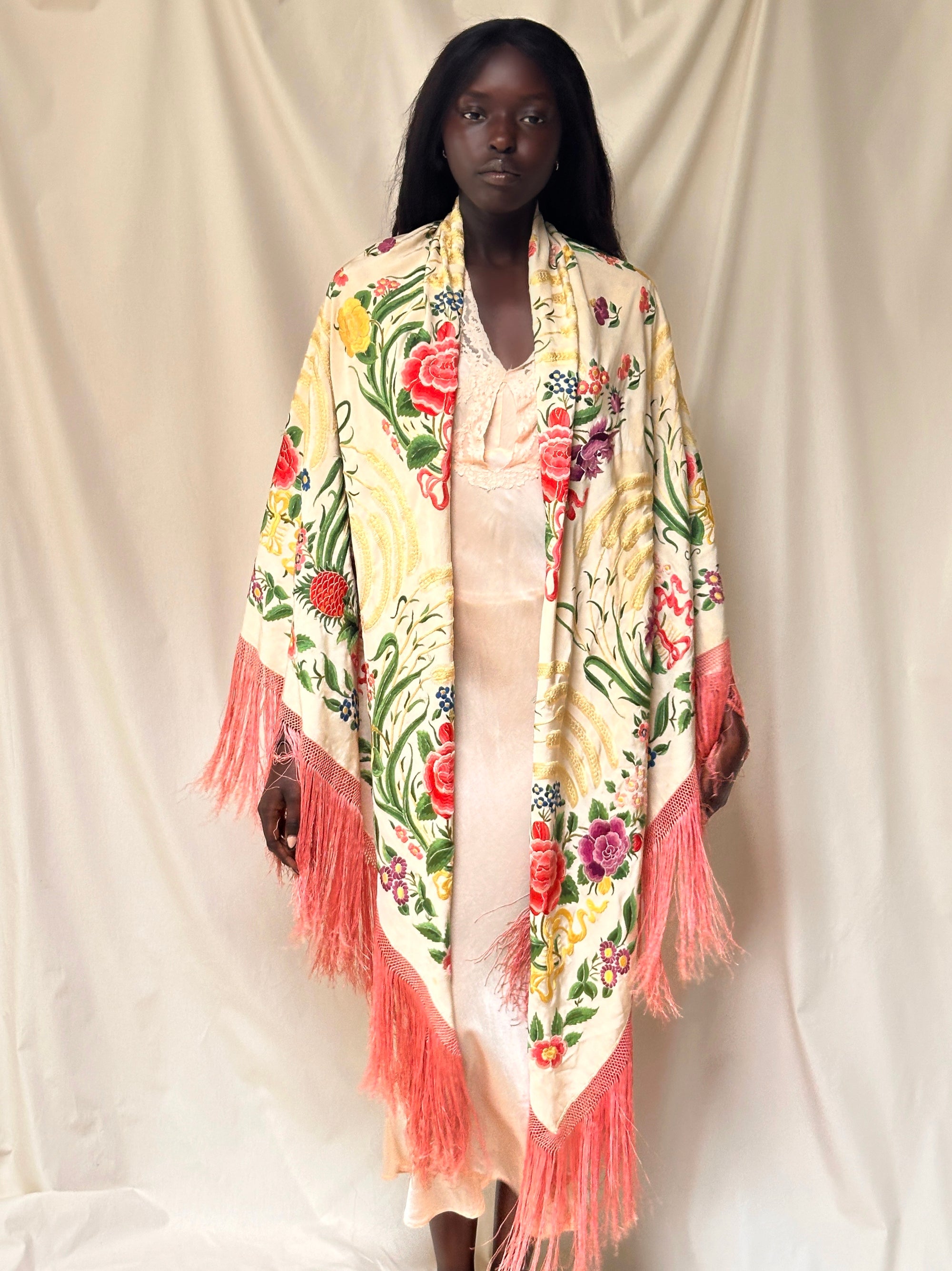 Vintage 1920’s Manton De Manila Silk Embroidered Double-Sided Piano Shawl ///SOLD///