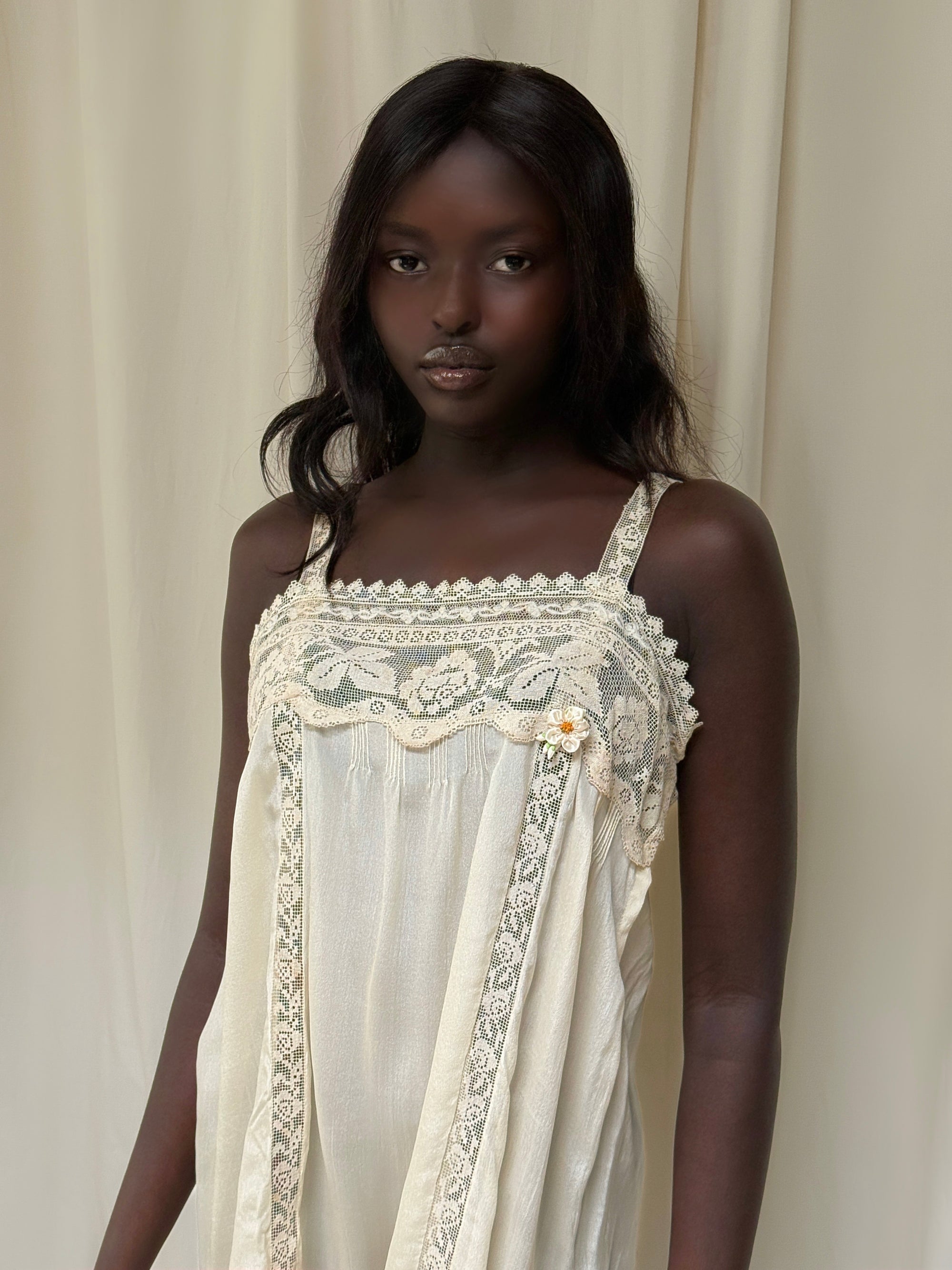 Vintage 1920’s Deadstock Cream Lace & Silk Step In Slip Dress