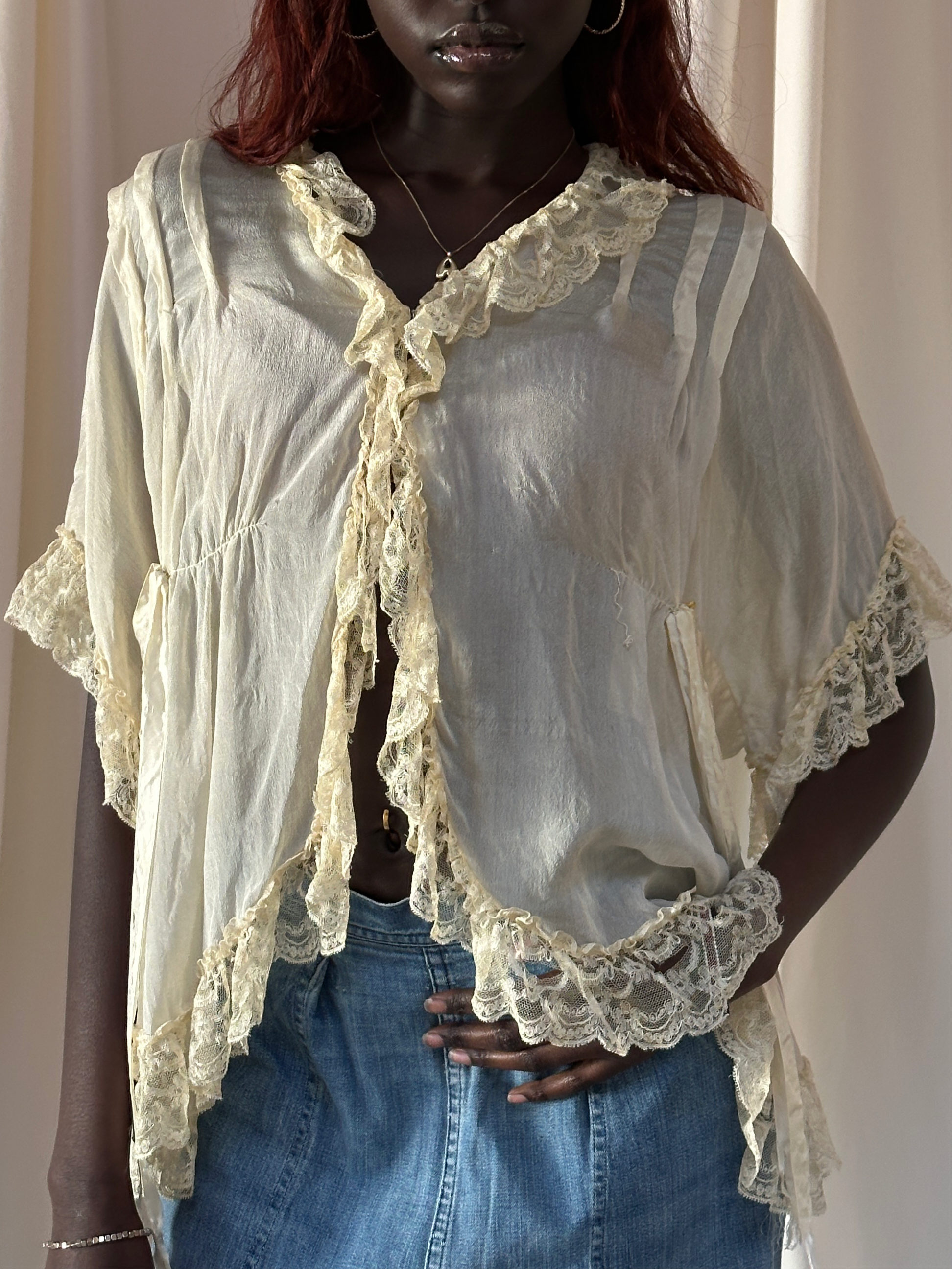 Vintage 1920’s Flapper Silk & Lace Robe Top