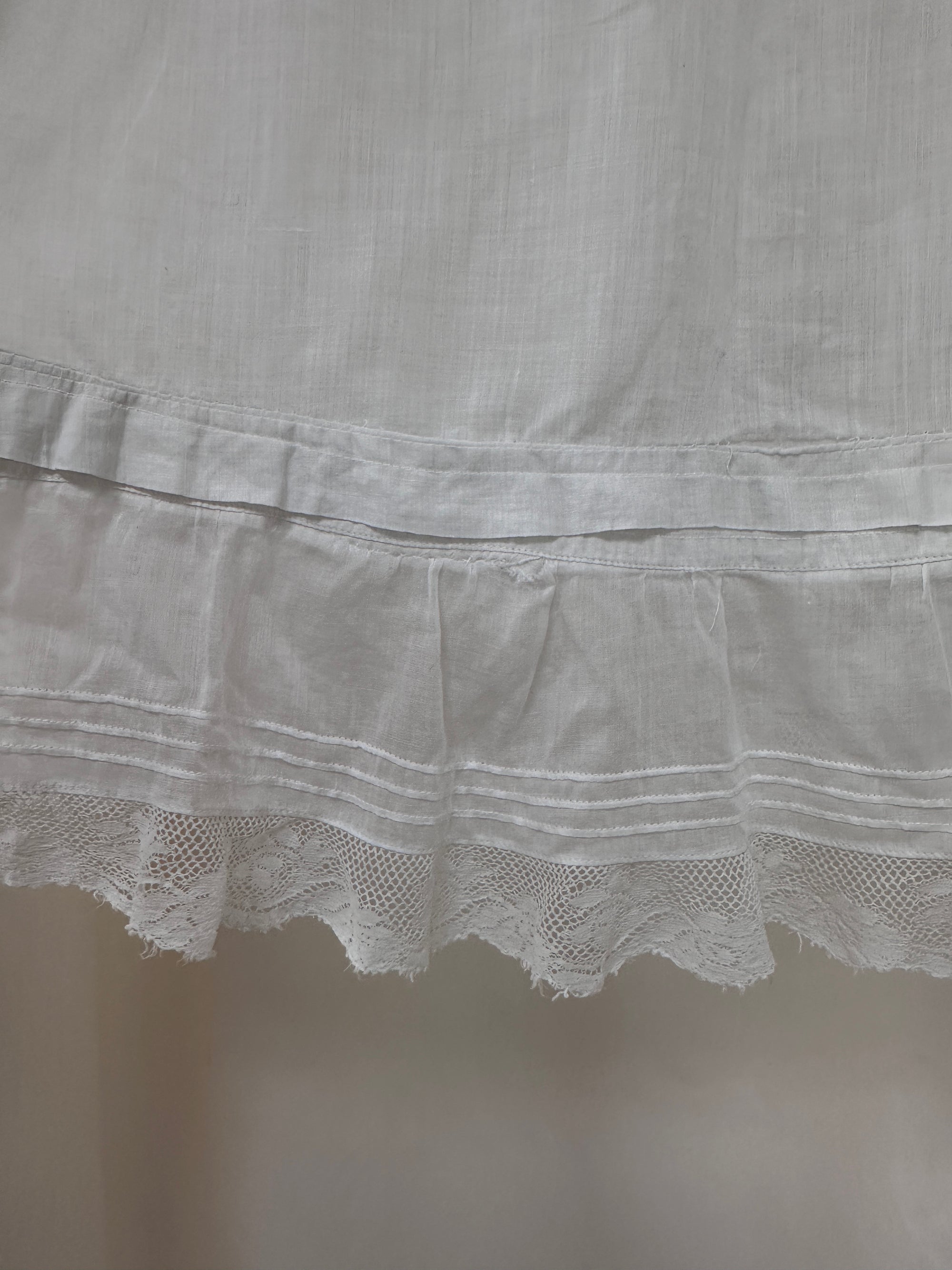 Vintage 1900’s Cotton & Lace Gauze Cotton Dress