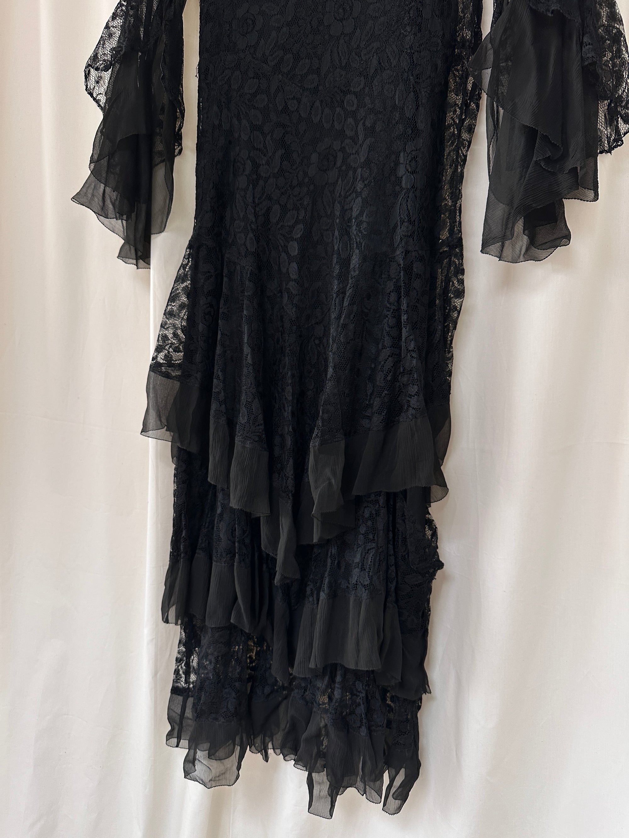 Vintage 1920’s Sheer Chiffon & Lave Layered Flapper Dress