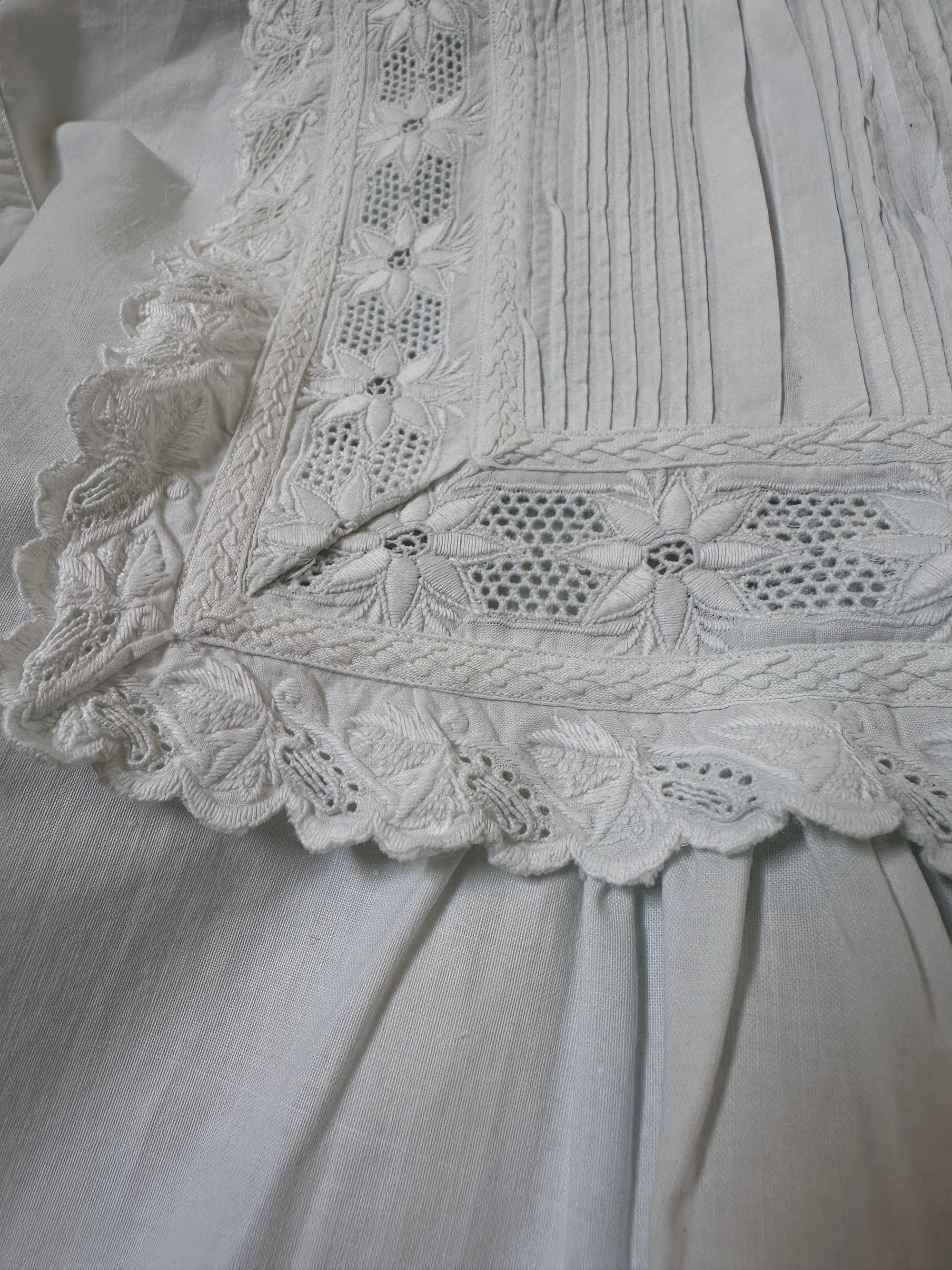 Vintage Edwardian Antique Lace Trim Blouse