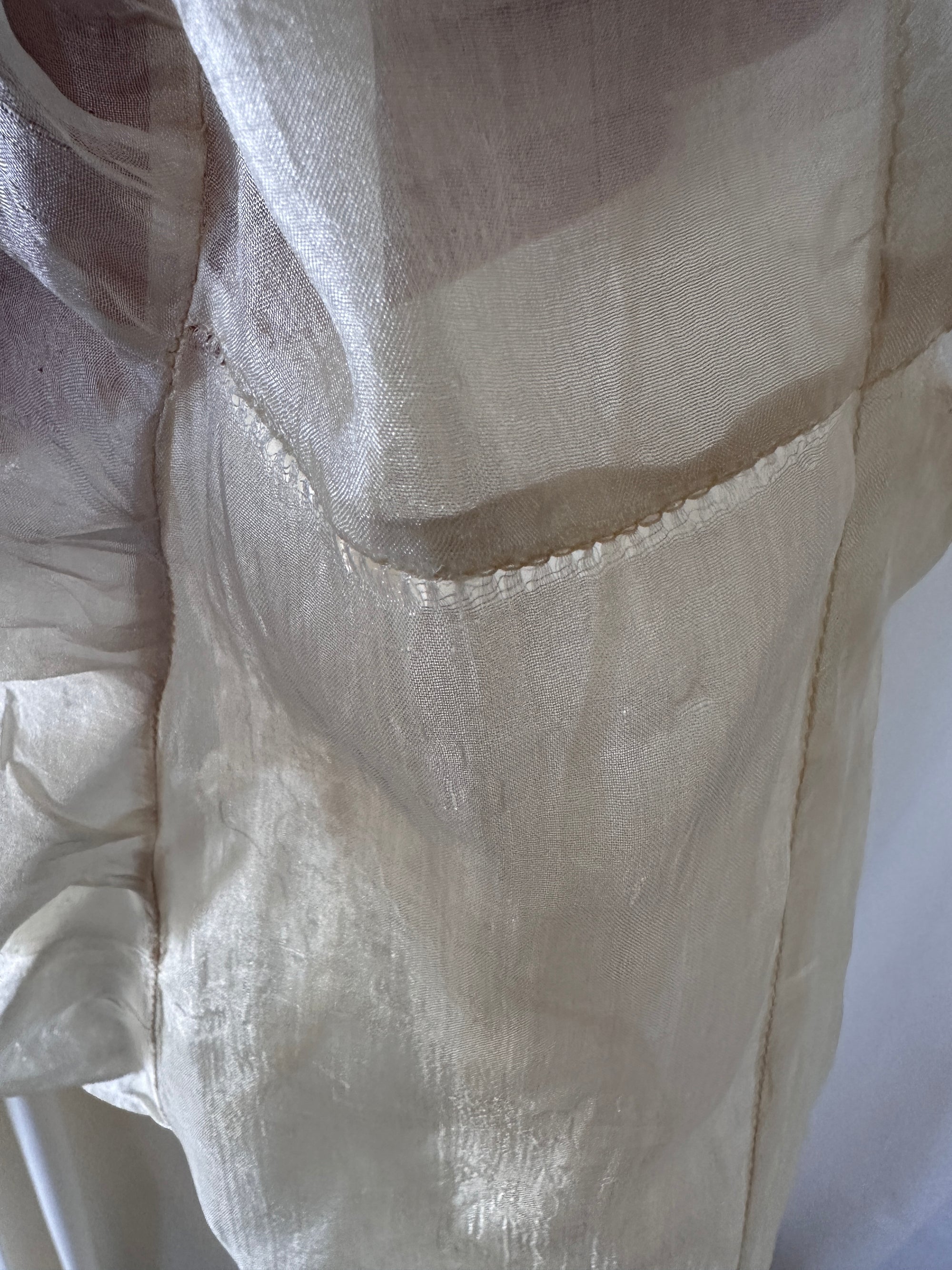 Vintage 1940’s Delicate Silk Crème Dress
