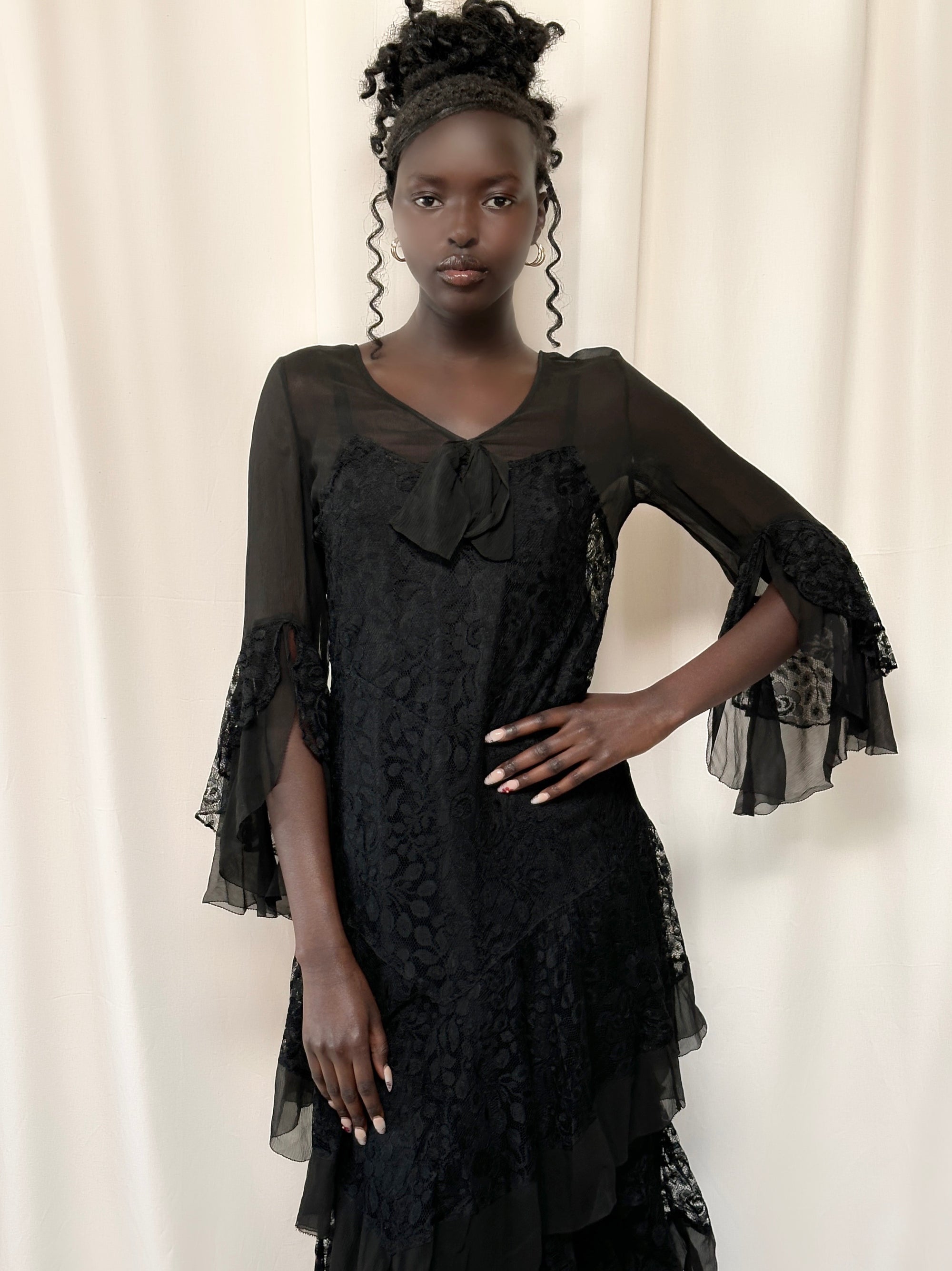 Vintage 1920’s Sheer Chiffon & Lave Layered Flapper Dress