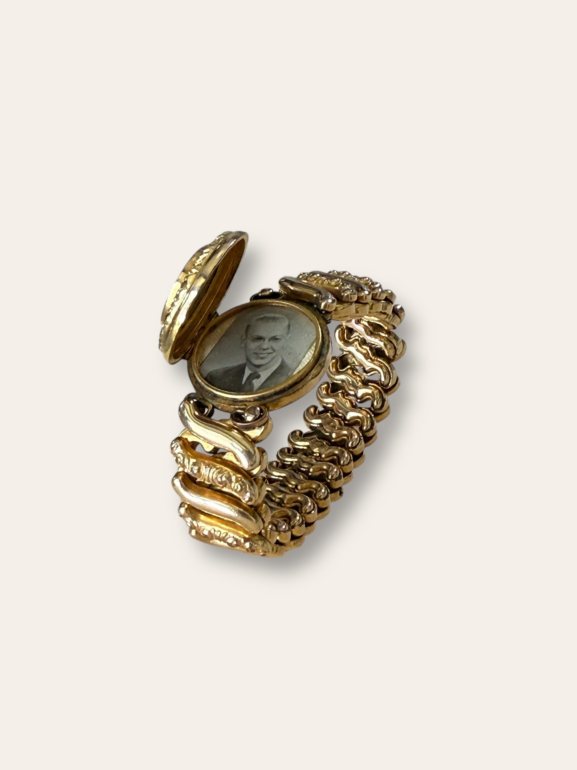 Vintage 1940’s Sweetheart Gold Filled Expansion Bracelet