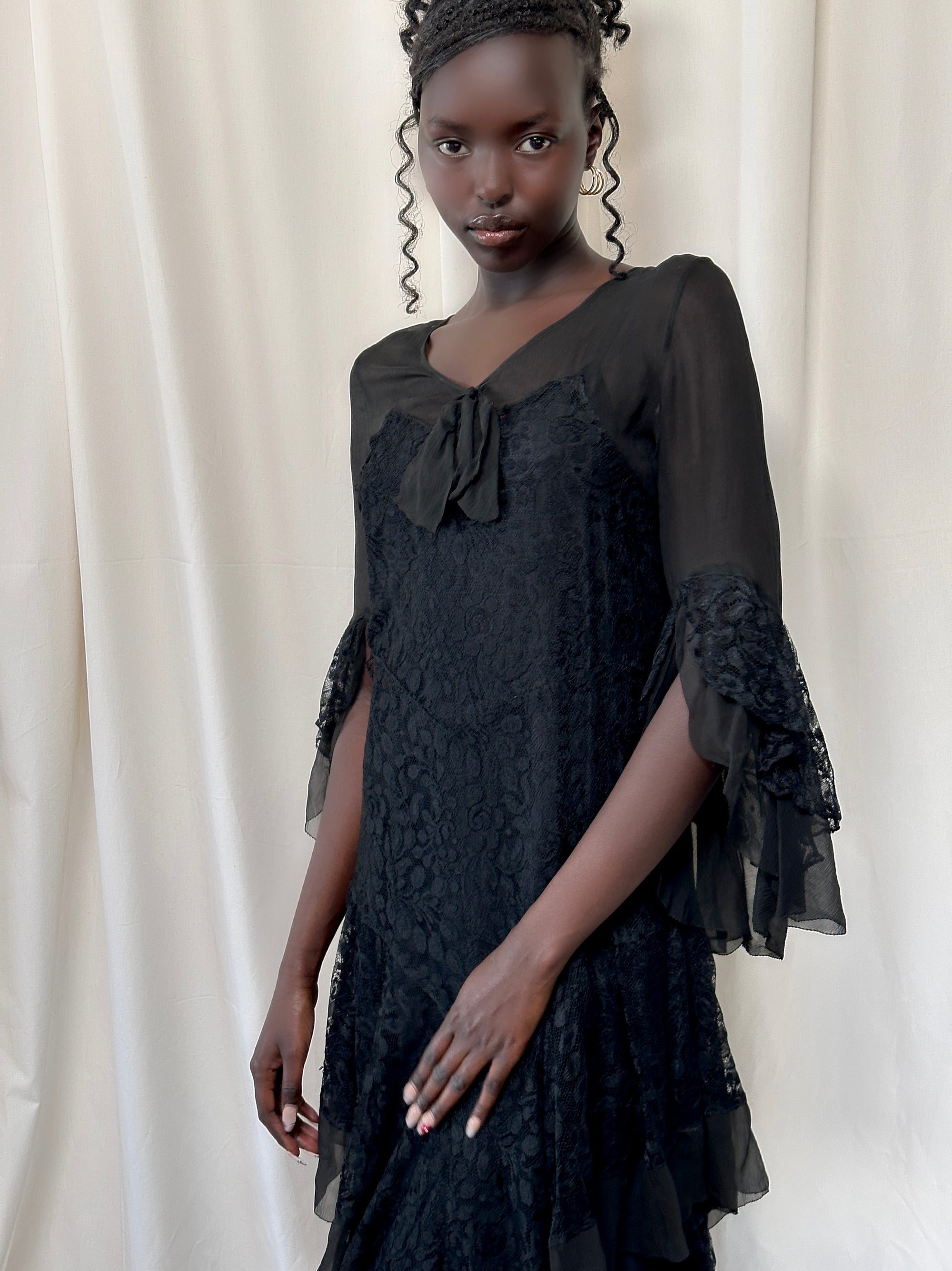 Vintage 1920’s Sheer Chiffon & Lave Layered Flapper Dress