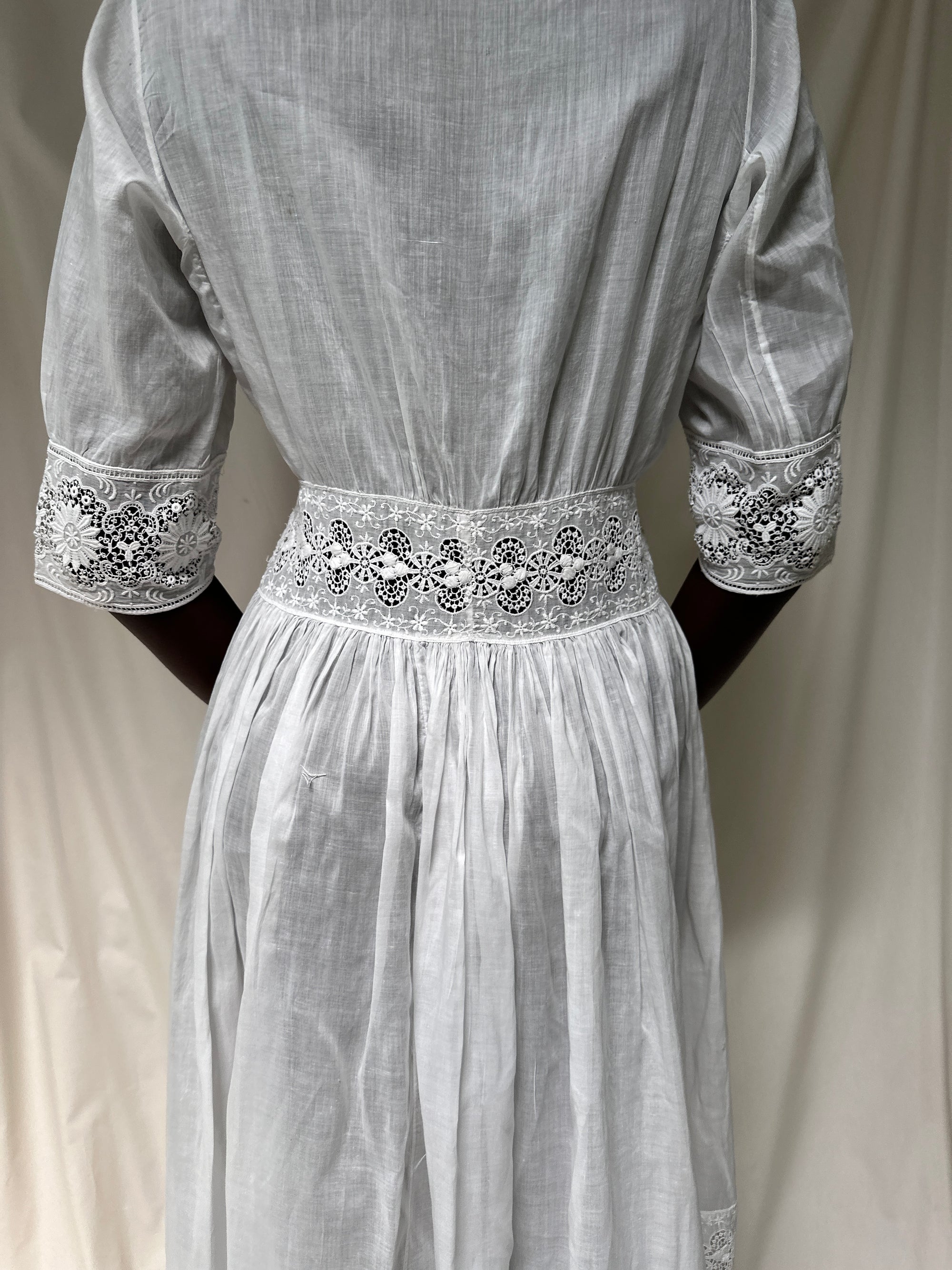 Vintage Edwardian White Cotton Eyelet Dress