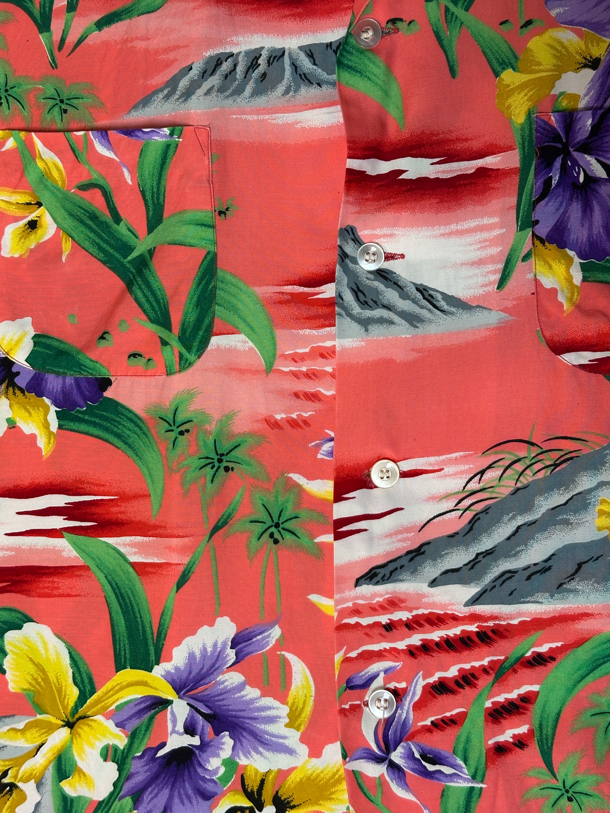Vintage 1950’s Penney’s Made In Japan Rayon Hawaiian Shirt