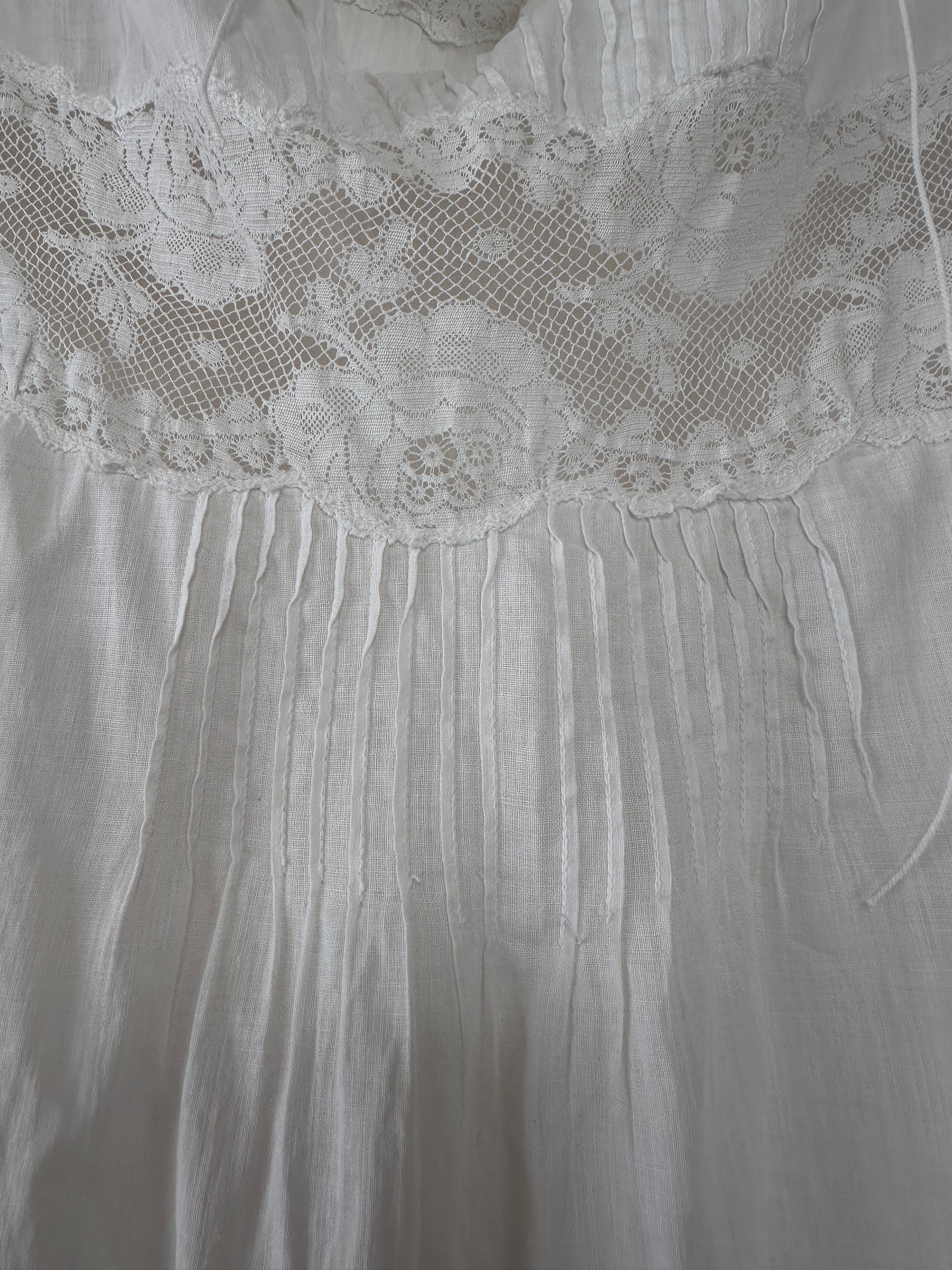 Vintage 1900’s Cotton & Lace Gauze Cotton Dress