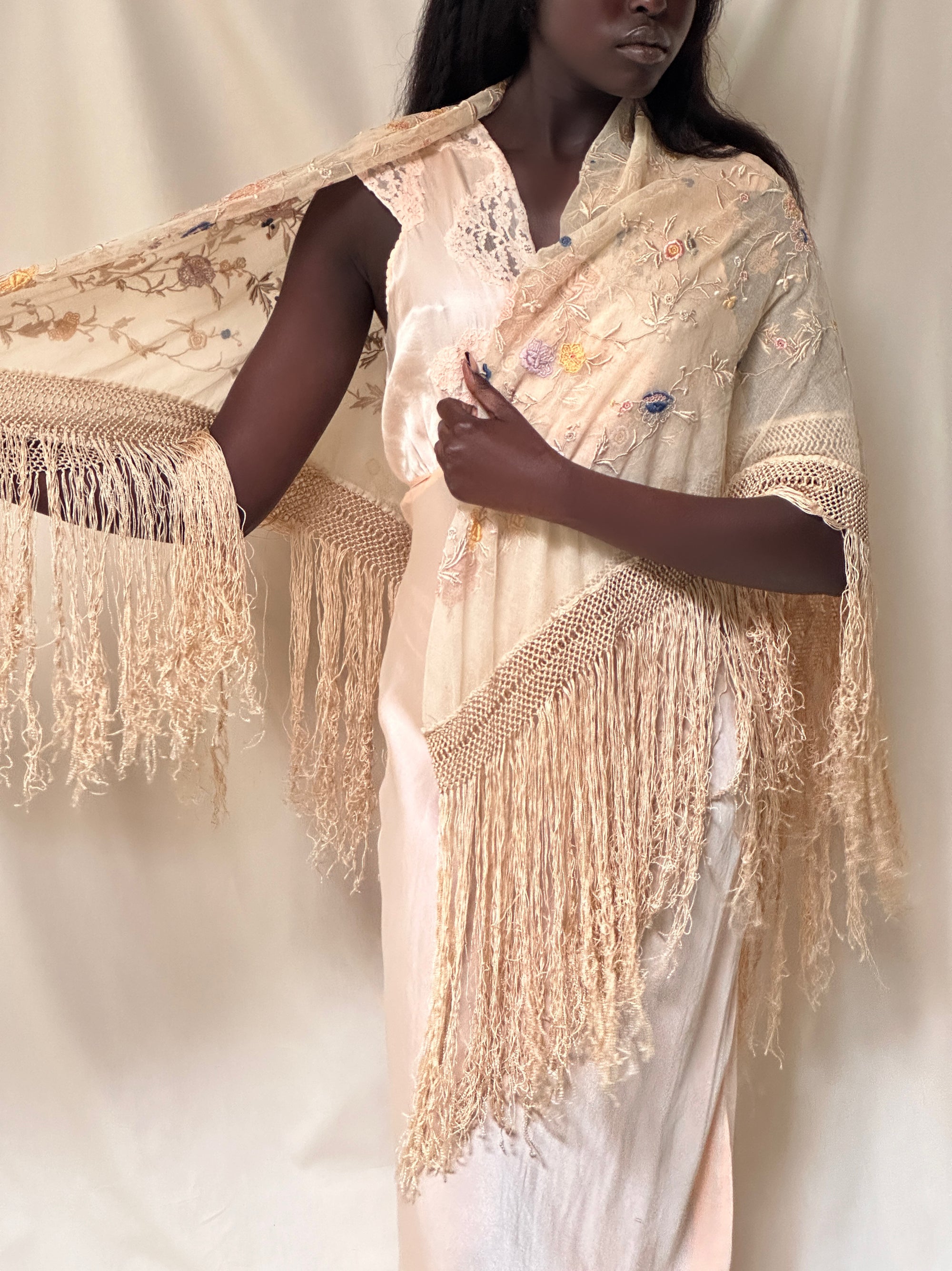 Vintage 1920’s Mesh Silk Embroidered Piano Shawl