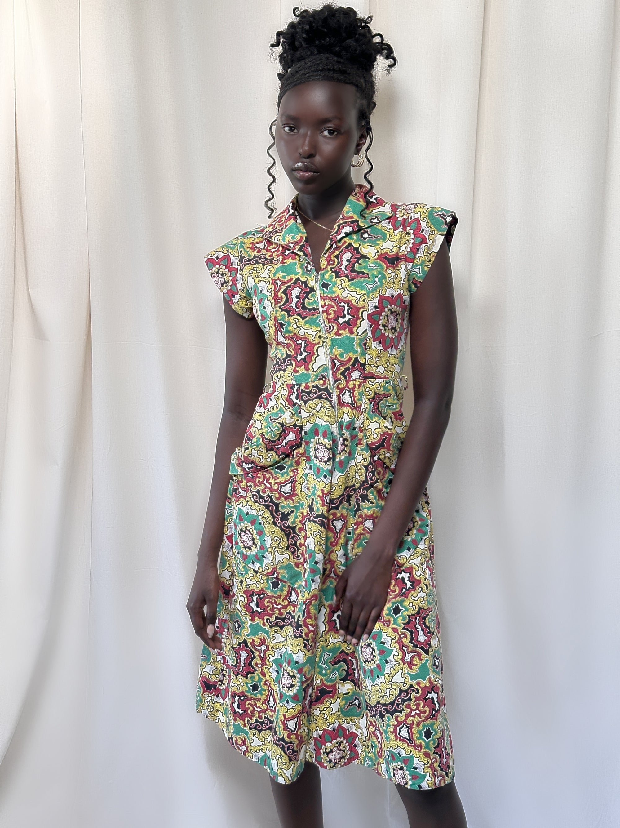 Vintage 1940’s Mode O’Day Dress