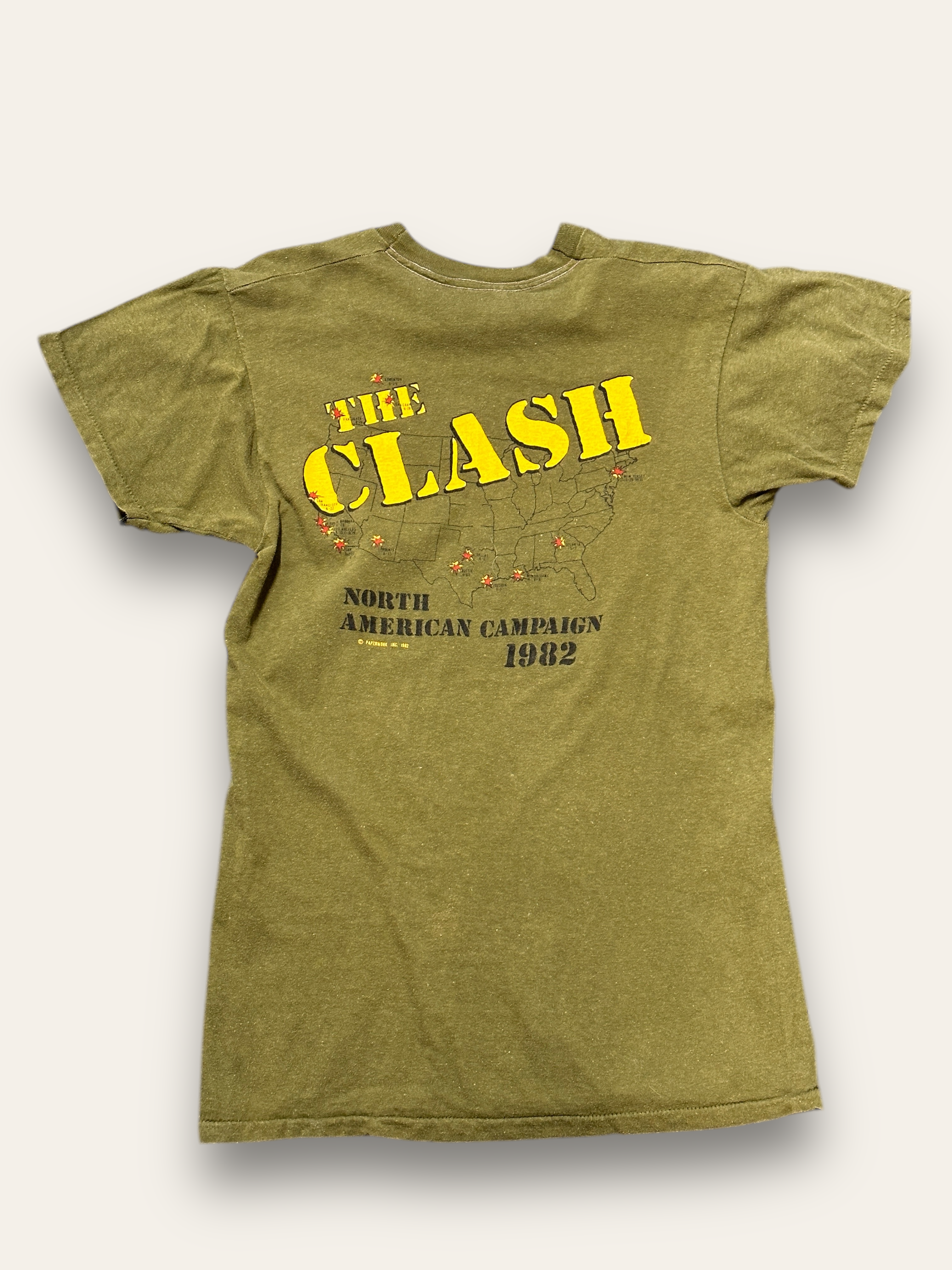 Tシャツ・カットソー SATUR Clash Nostalgia Vintage Graphic Short Sleeve T-Shirt S The Clash Vintage Rare T-shirt, White Tee Shirt, British