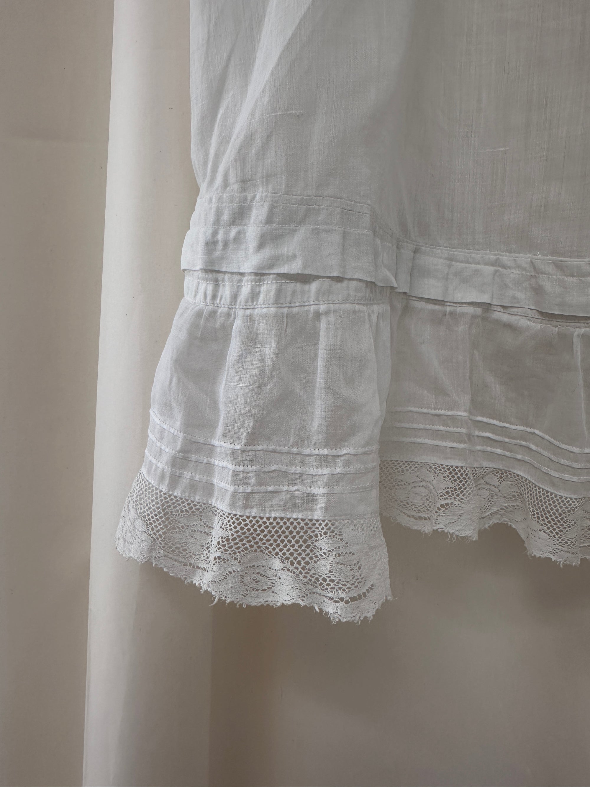 Vintage 1900’s Cotton & Lace Gauze Cotton Dress