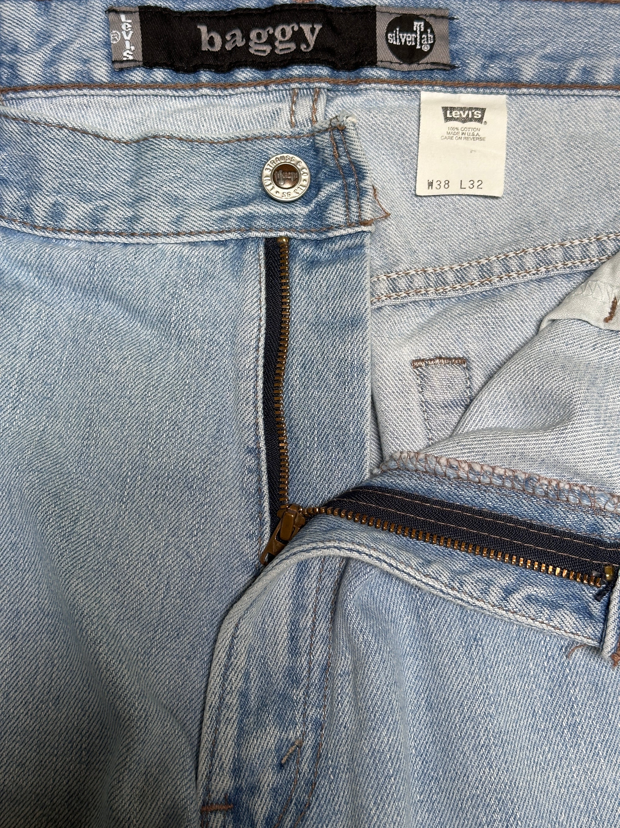 Vintage 1990’s Levi’s Silvertab Baggy Denim W:36