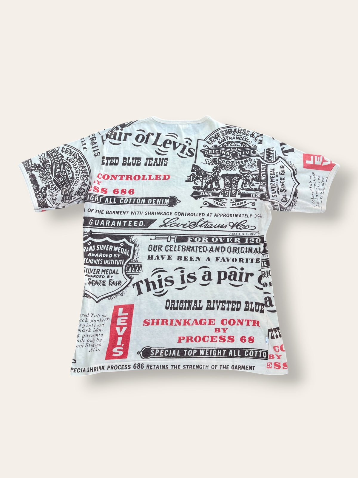 Vintage 1970’s Levi’s All Over Print T-Shirt | Rare Size XL