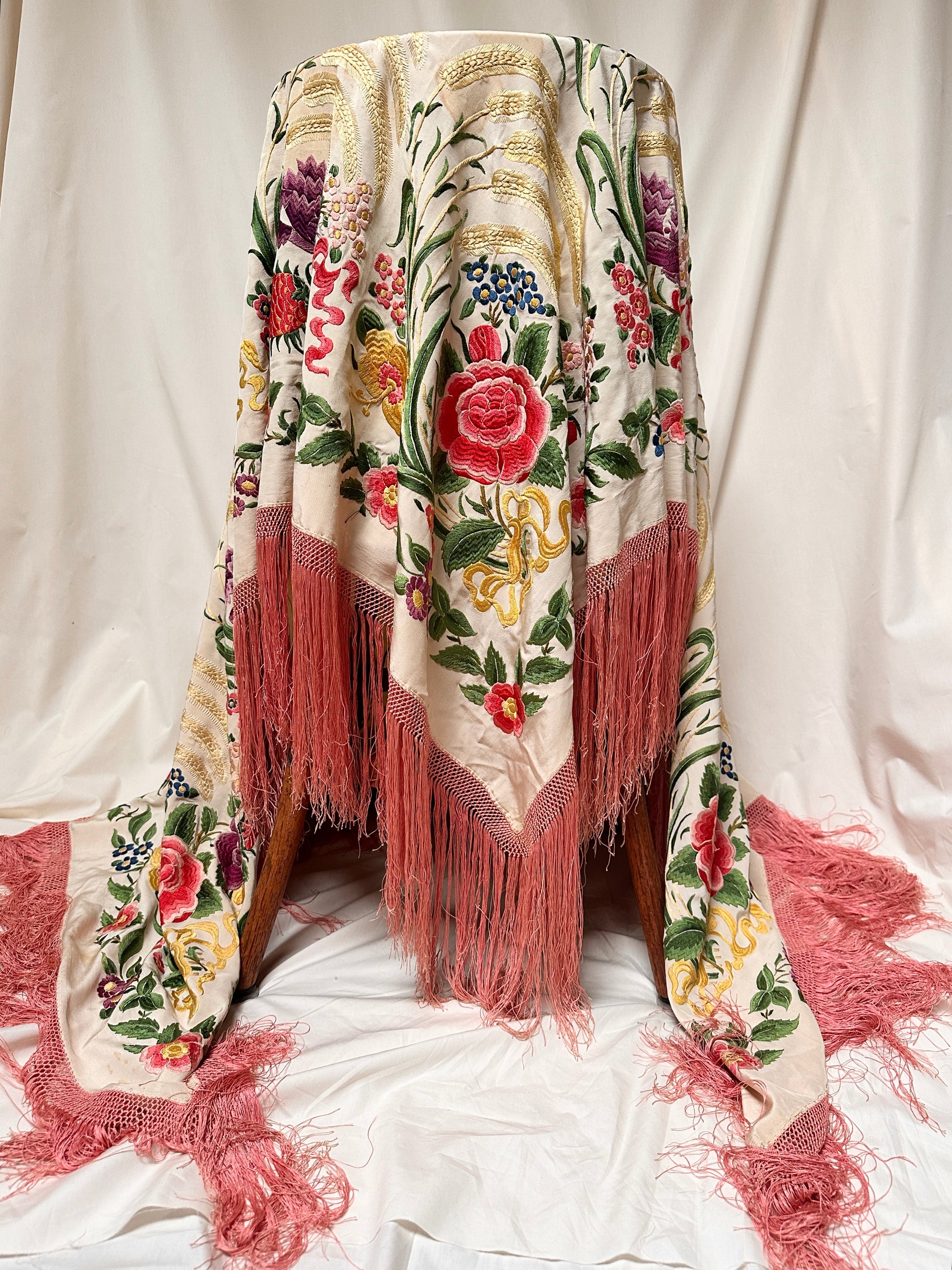 Vintage 1920’s Manton De Manila Silk Embroidered Double-Sided Piano Shawl ///SOLD///