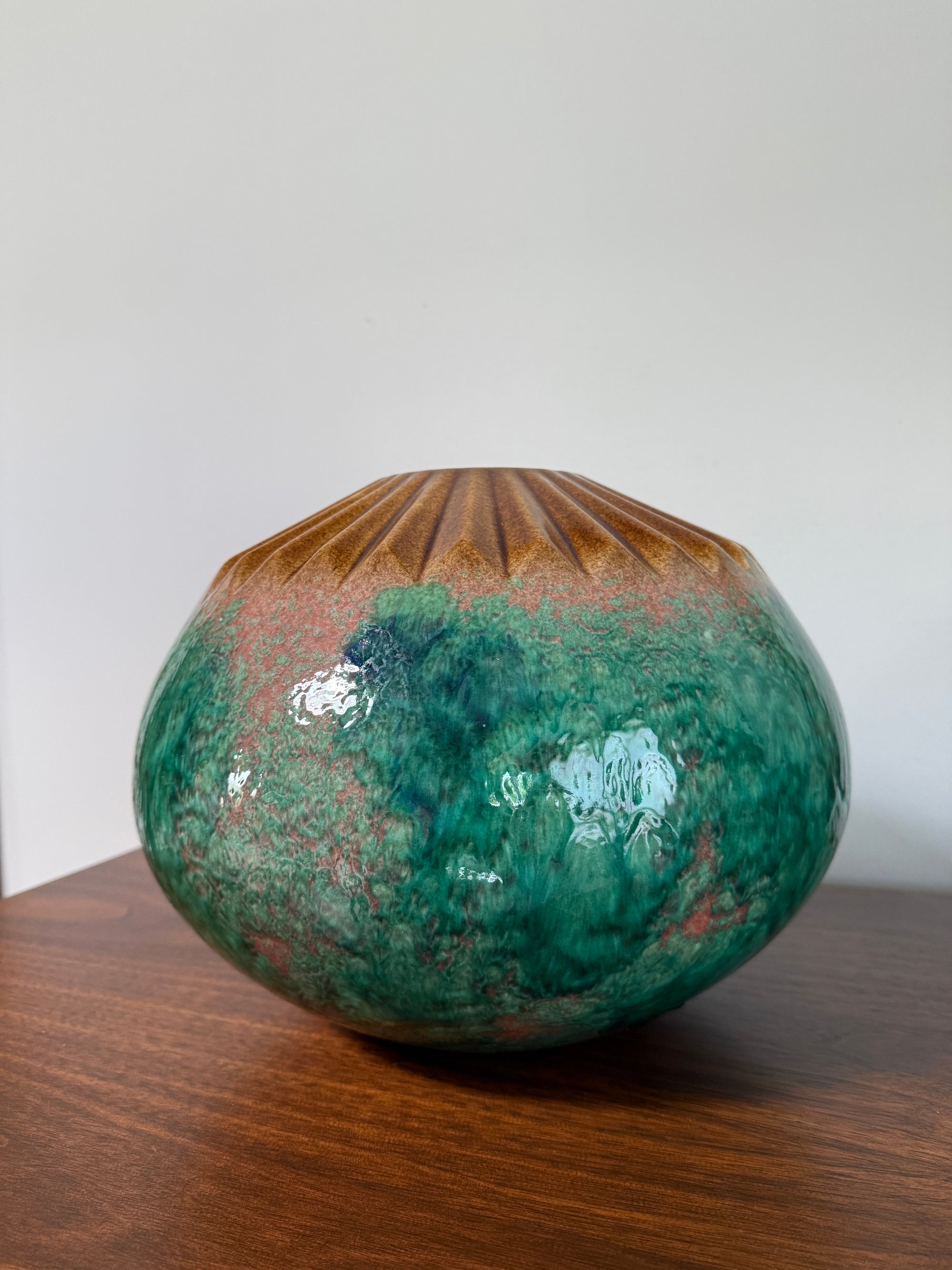 Vintage MCM Vanguard Studios Pottery Large Vase | Mid Century Modern Fluted Rim Green Glaze Studio Art Pottery Vessel USA