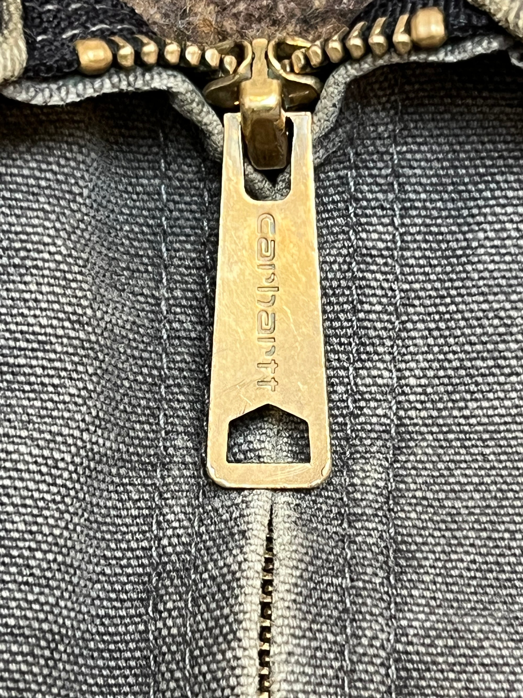 Vintage 2000’s Carhartt Detroit Jacket | Gray Canvas Size L
