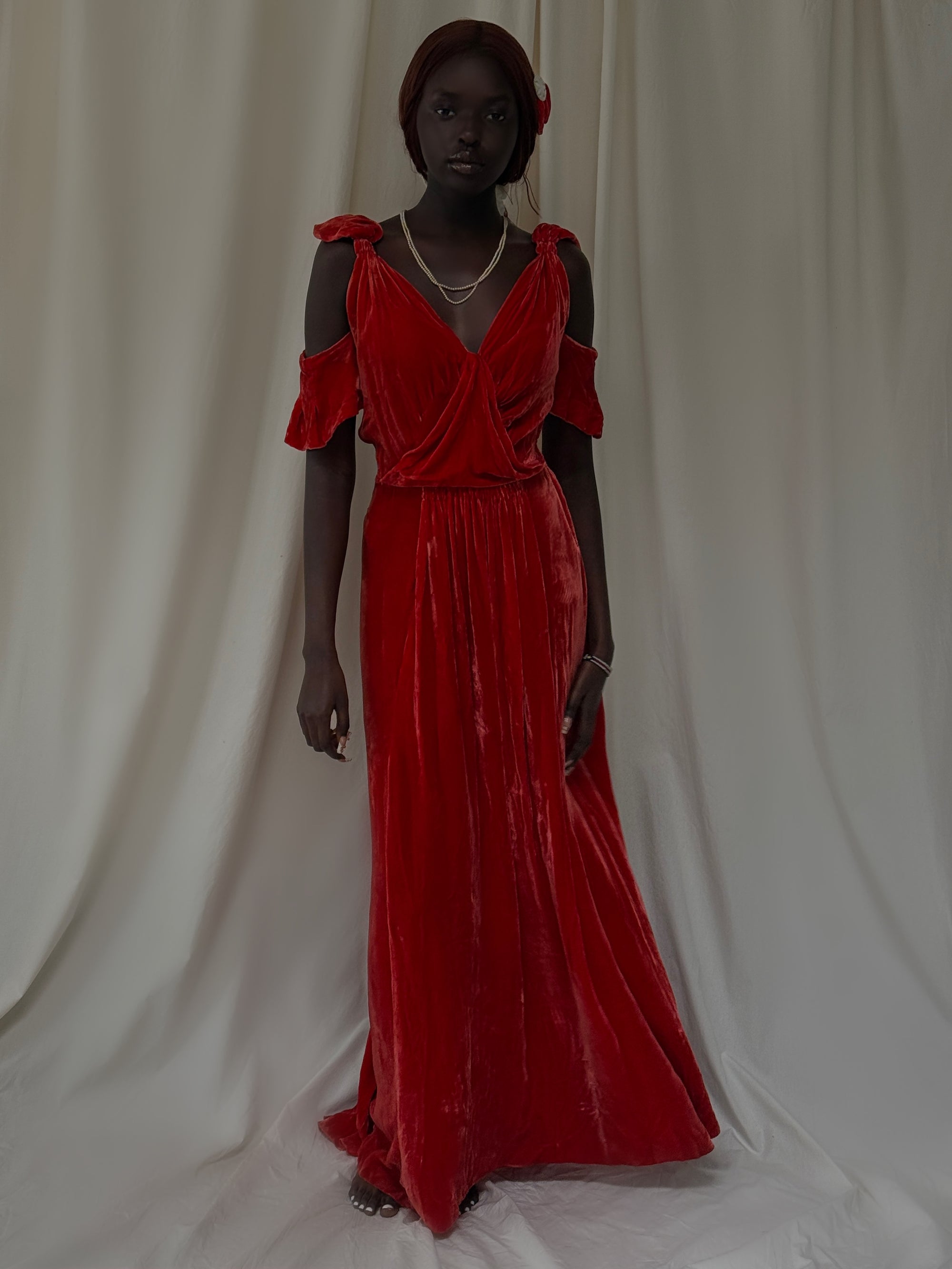 Vintage 1930’s Poppy Velvet Dress