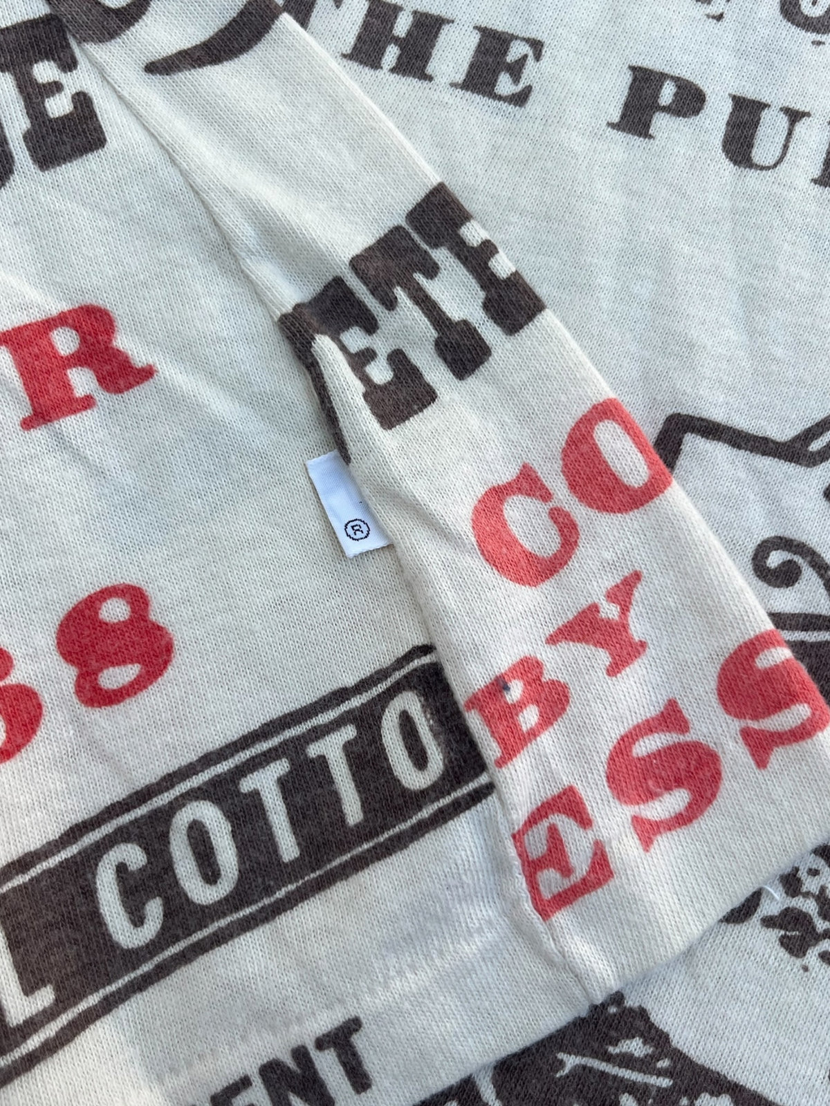 Vintage 1970’s Levi’s All Over Print T-Shirt | Rare Size XL