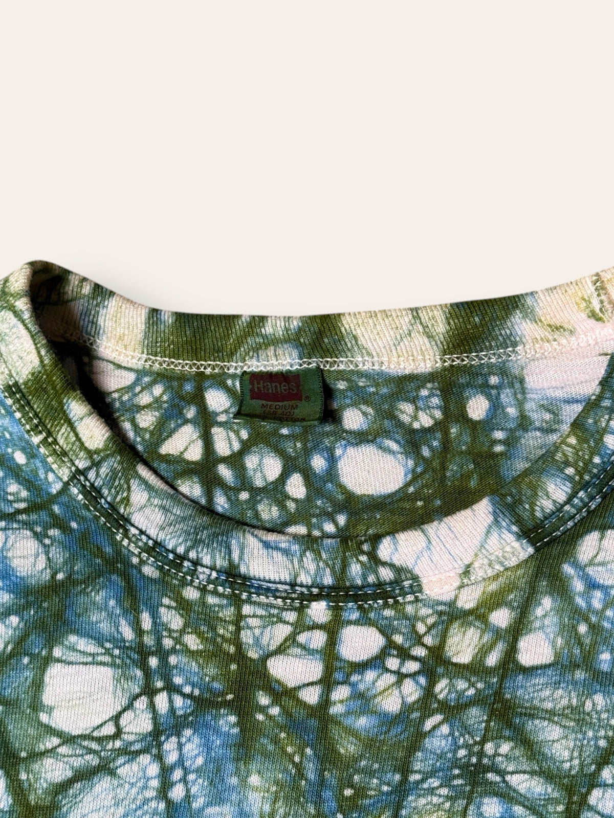 Vintage 1960s Hand-Dyed Folk Web Veining Tie-Dye Long Sleeve Shirt in Moss | Hanes Loopwheel 100% Cotton Shirt