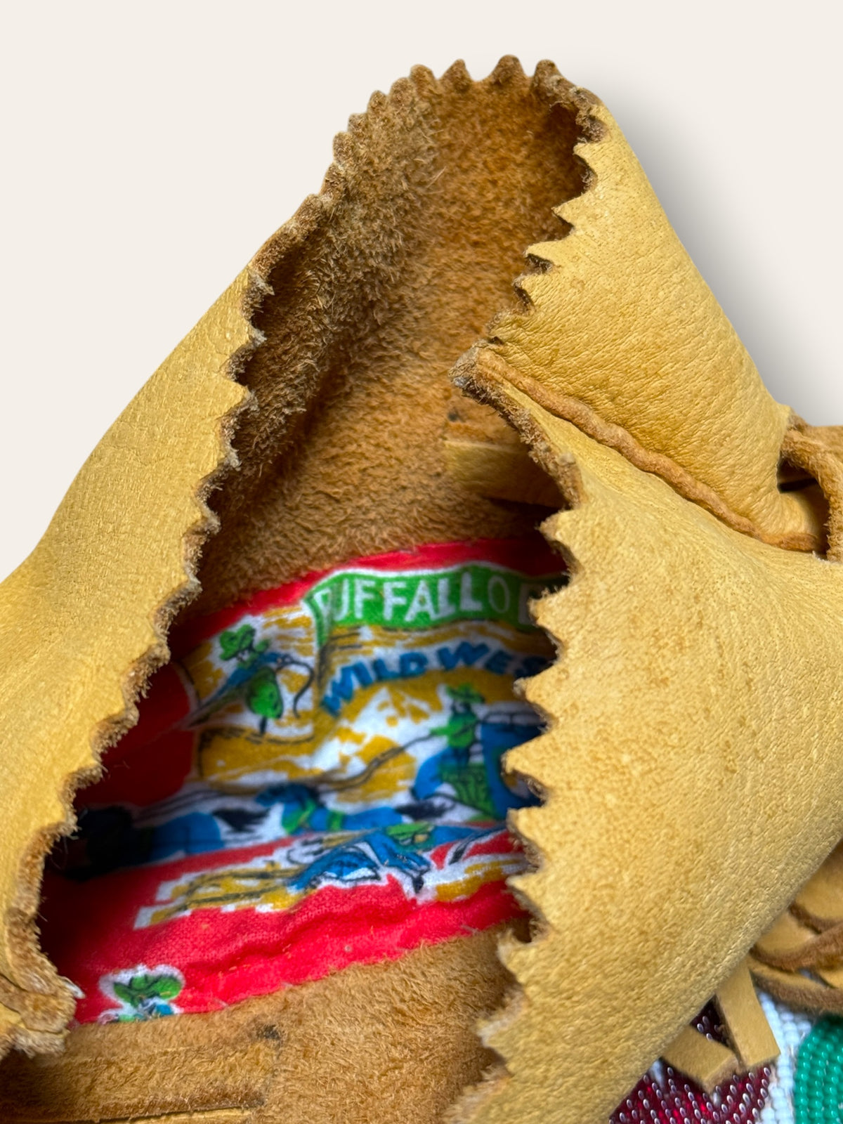 Vintage 1950s Northern Plains Medicine Bag Native American Beaded Leather Bag | Floral Seed Bead Design | Handmade Tribal Art Purse