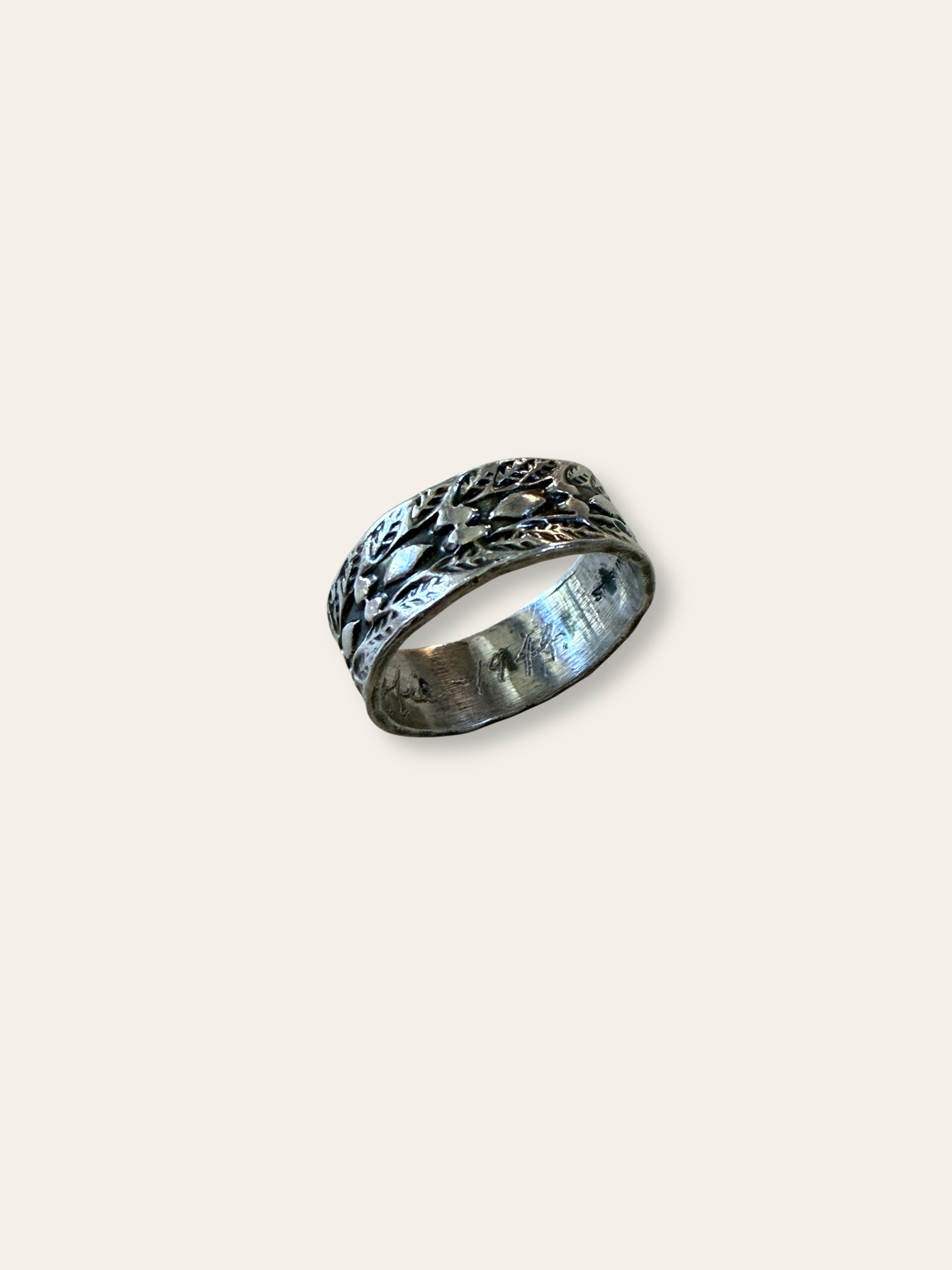 Vintage 1940’s Sterling Silver Cigar Band Ring Size 7.25