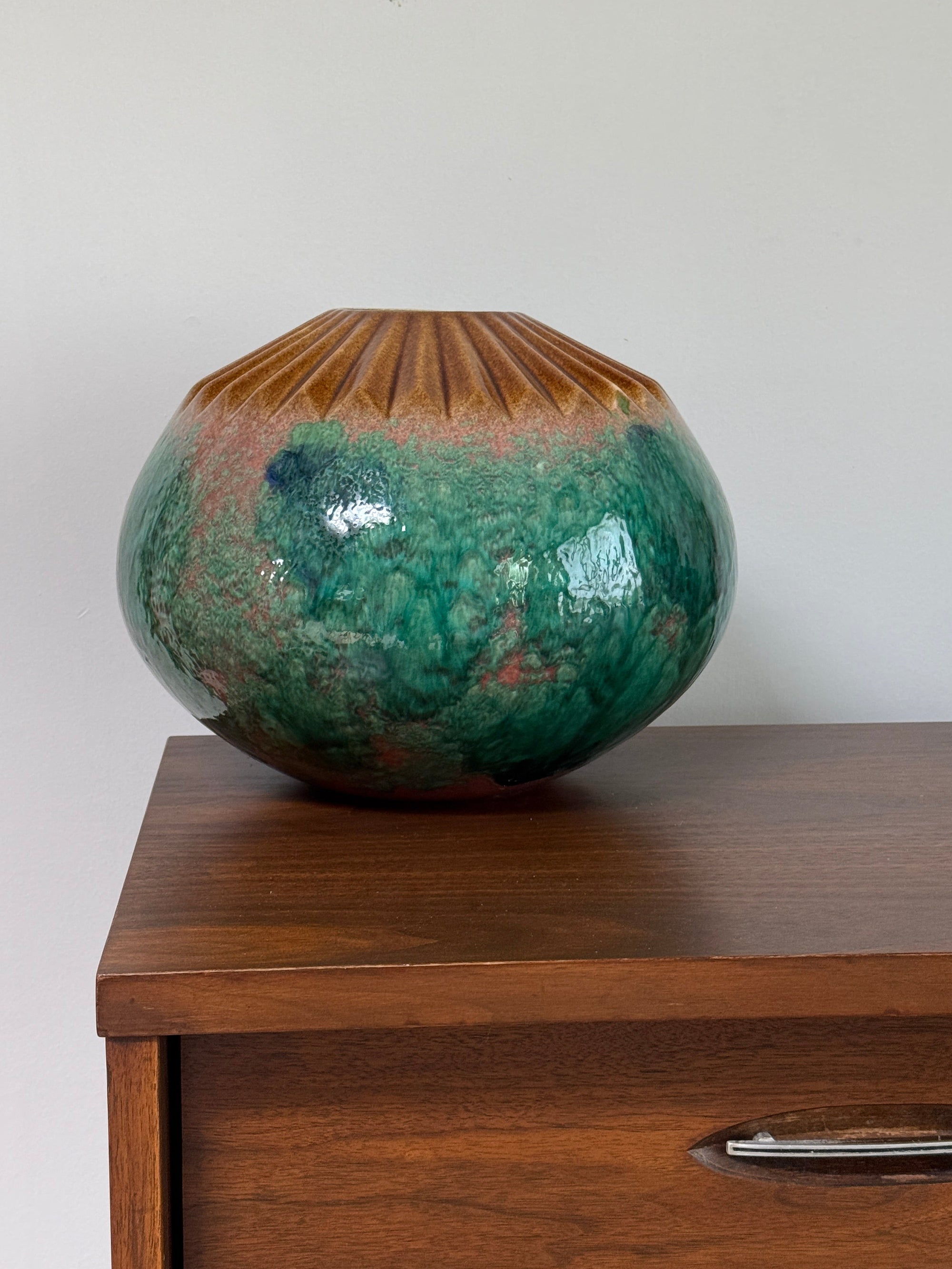 Vintage MCM Vanguard Studios Pottery Large Vase | Mid Century Modern Fluted Rim Green Glaze Studio Art Pottery Vessel USA