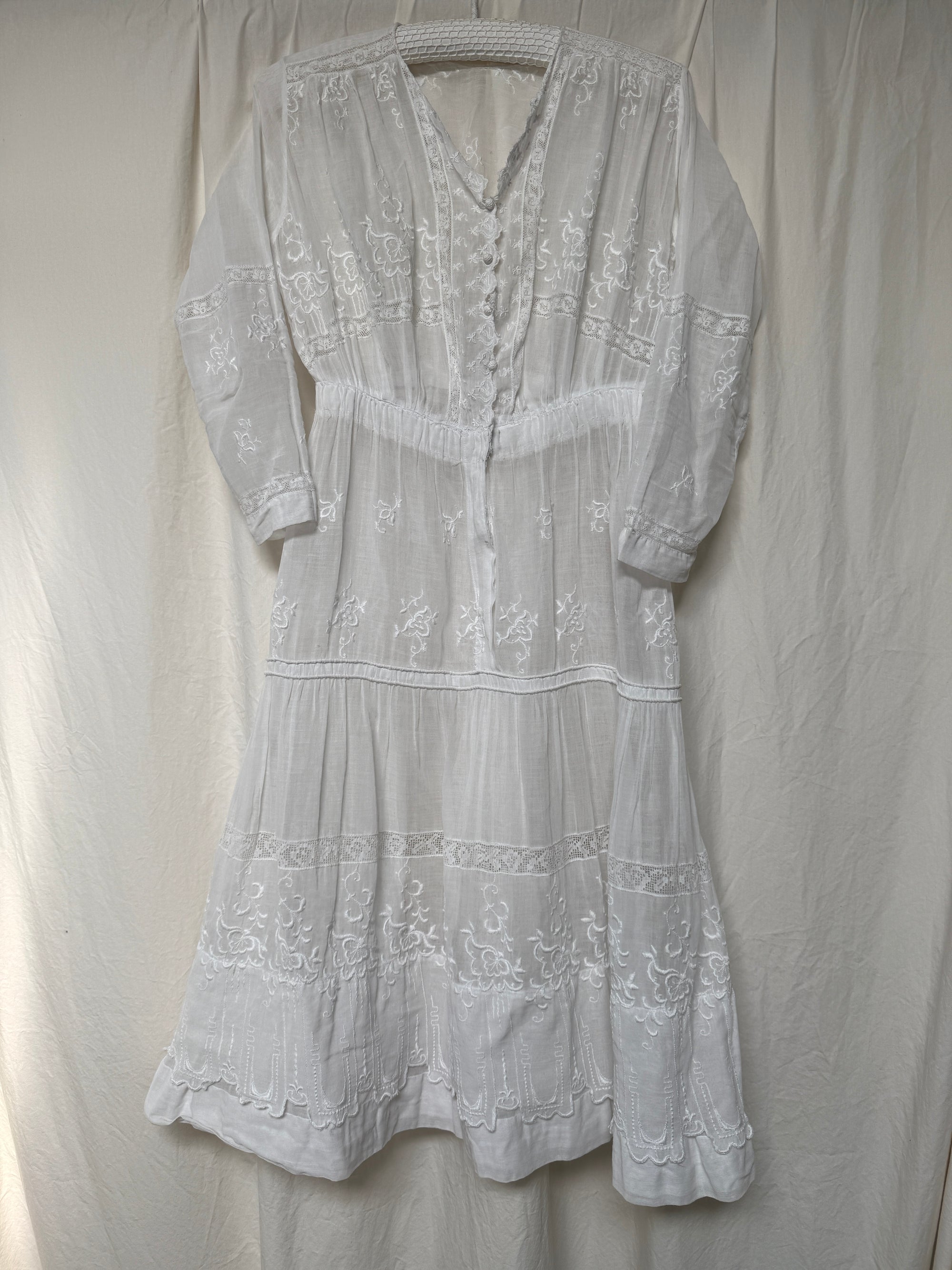Vintage 1900s Antique Edwardian White Embroidered Cotton Lawn Dress | Hand Embroidered Lace Heirloom Tea Dress