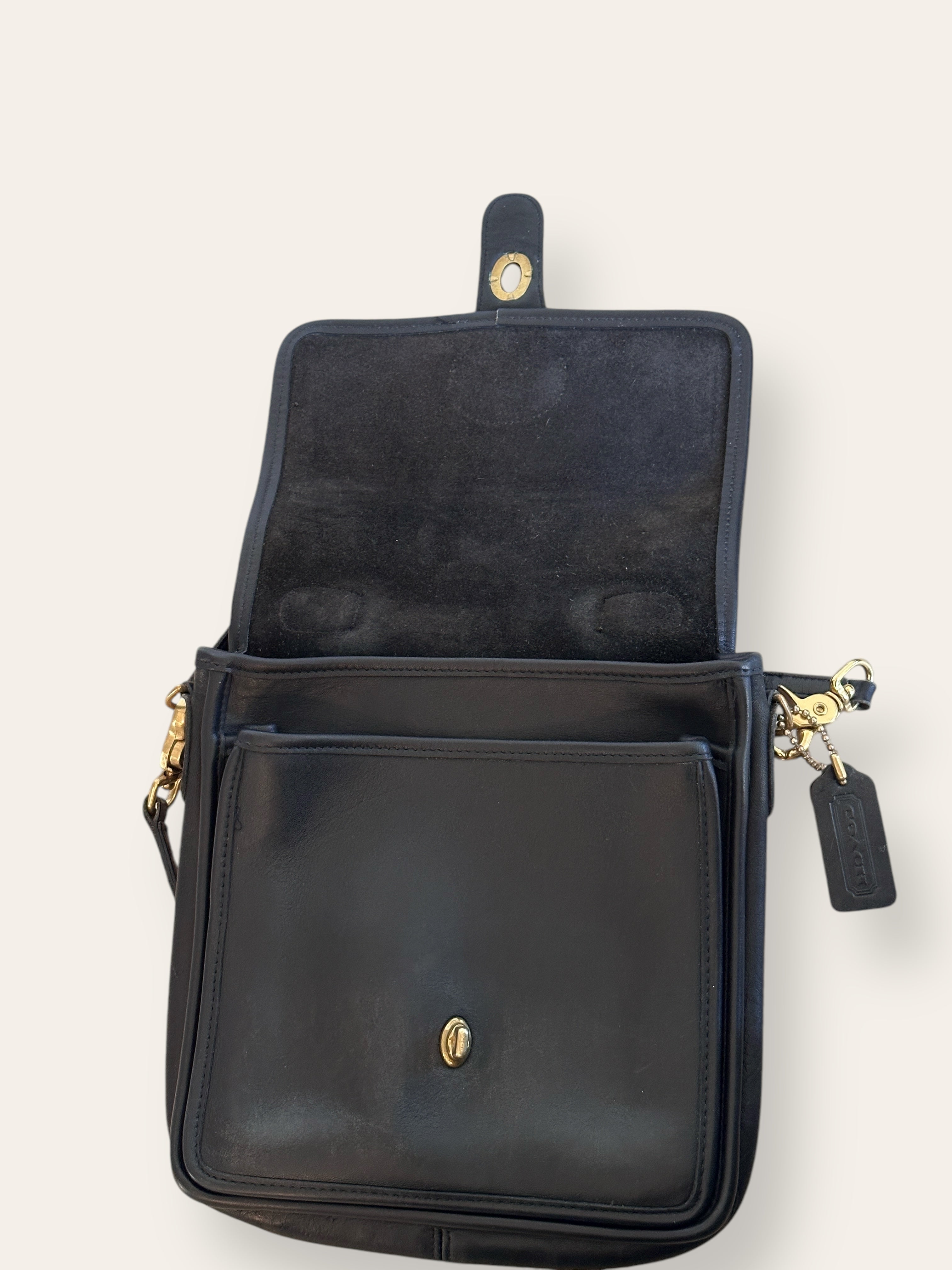 Vintage 1990's Coach 5130 Station Bag Black – Afterlife Boutique