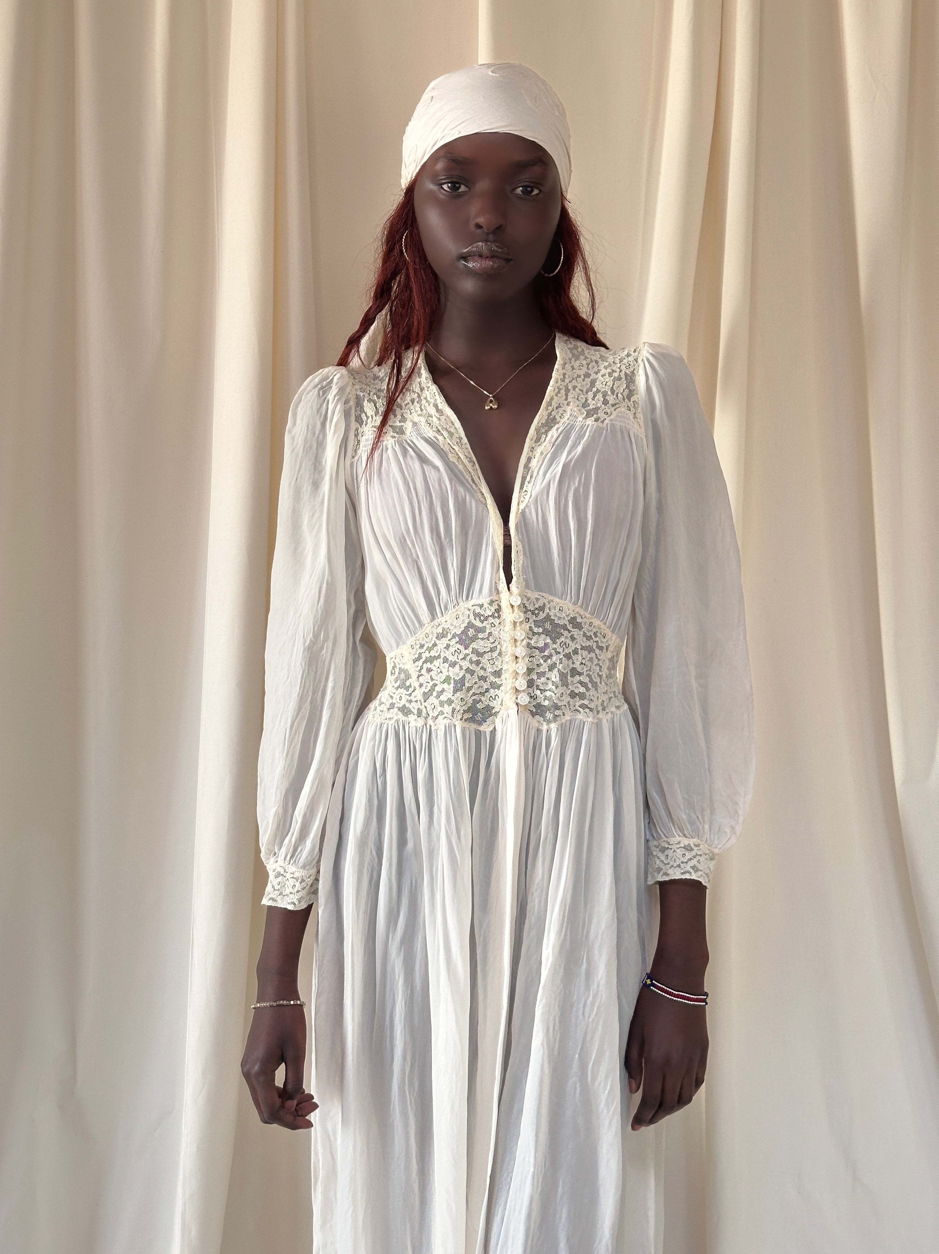 Vintage 1940's Creme Lace Open Night Robe – Afterlife Boutique