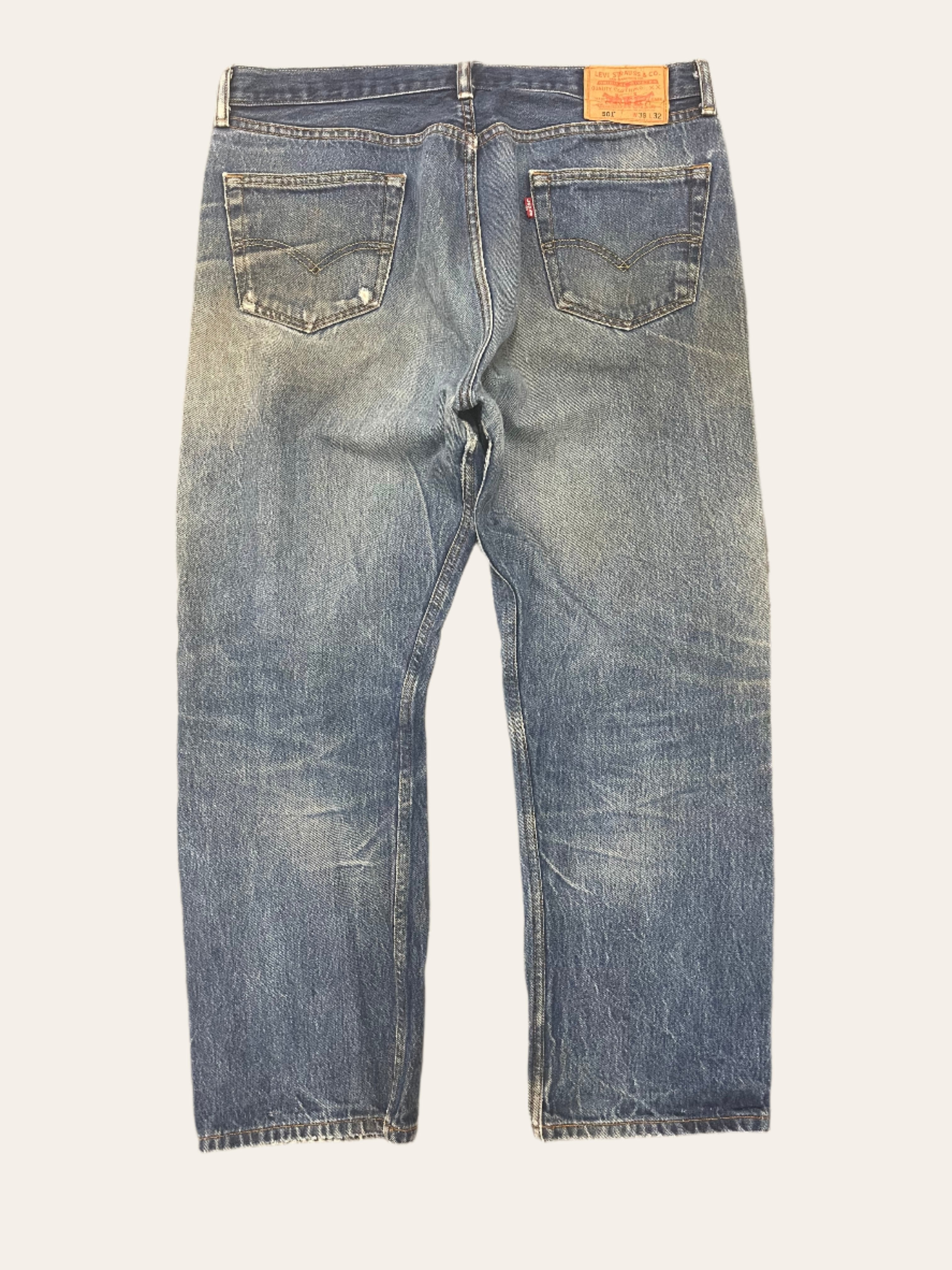 2000s LEVI’S 501 MADE IN MEXICO W36 Vintage 2000's Levi's 501 W:36 – Afterlife Boutique