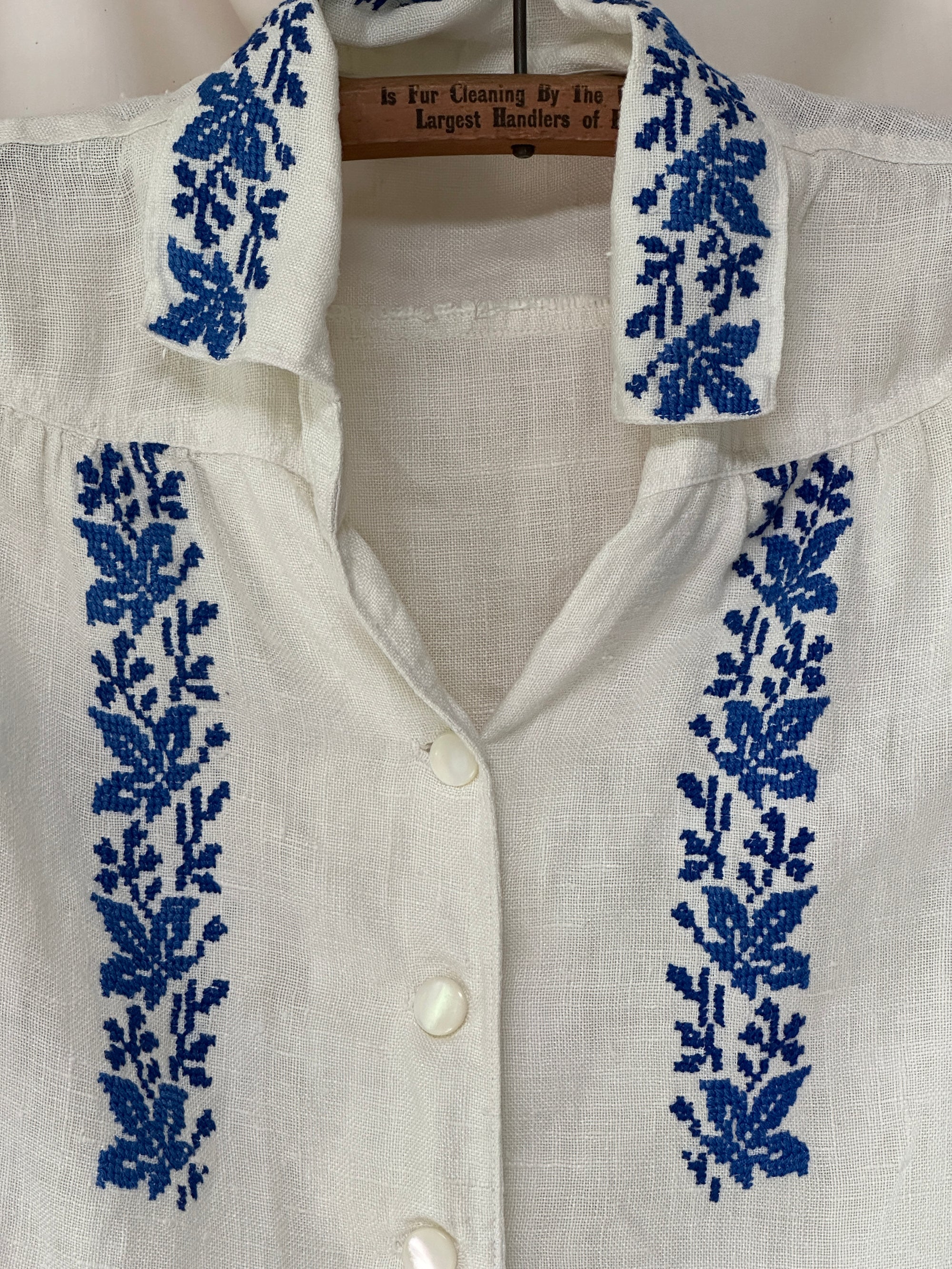 Vintage 1940’s Heavy Linen Embroidered Top