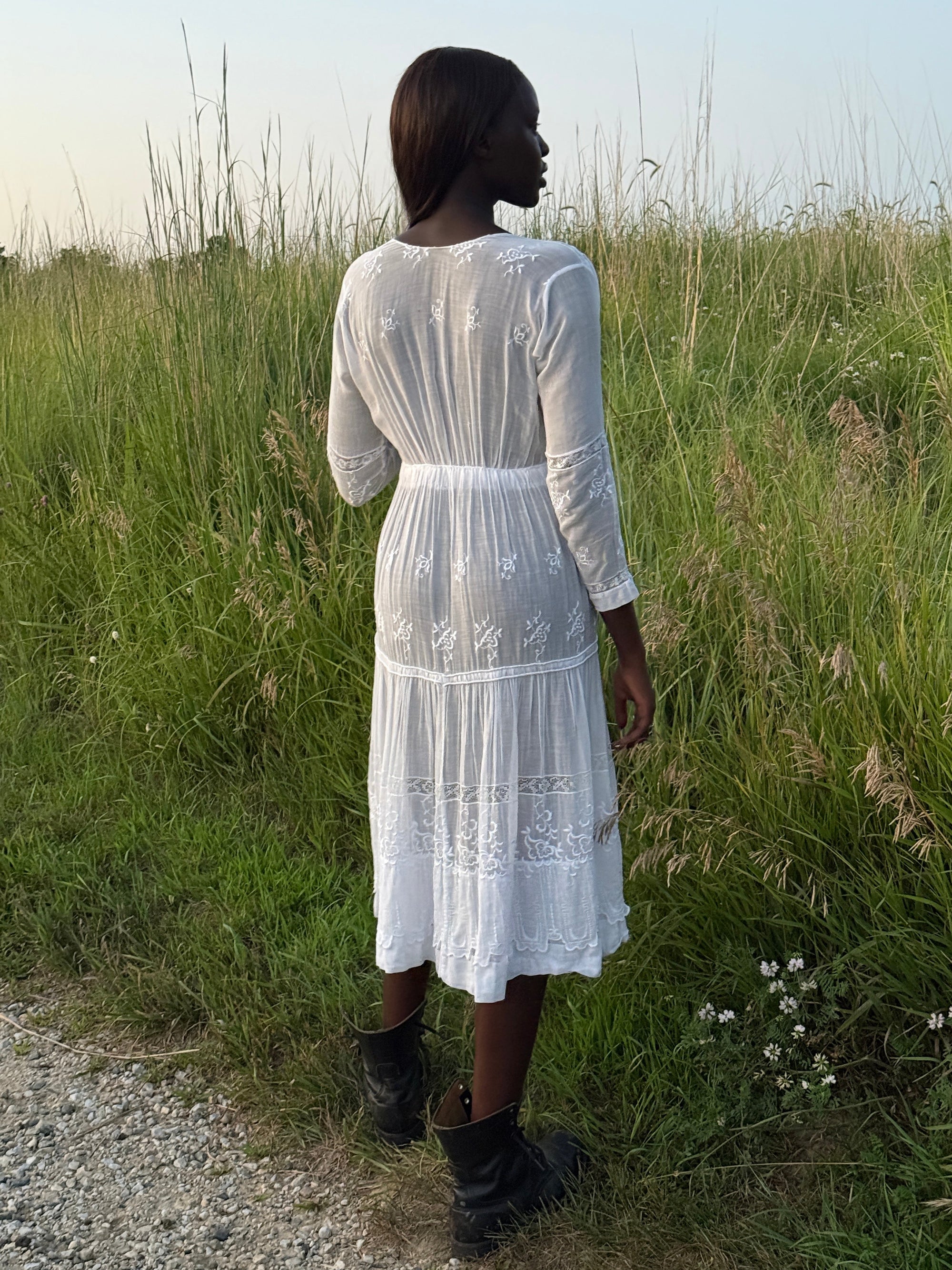 Vintage 1900s Antique Edwardian White Embroidered Cotton Lawn Dress | Hand Embroidered Lace Heirloom Tea Dress