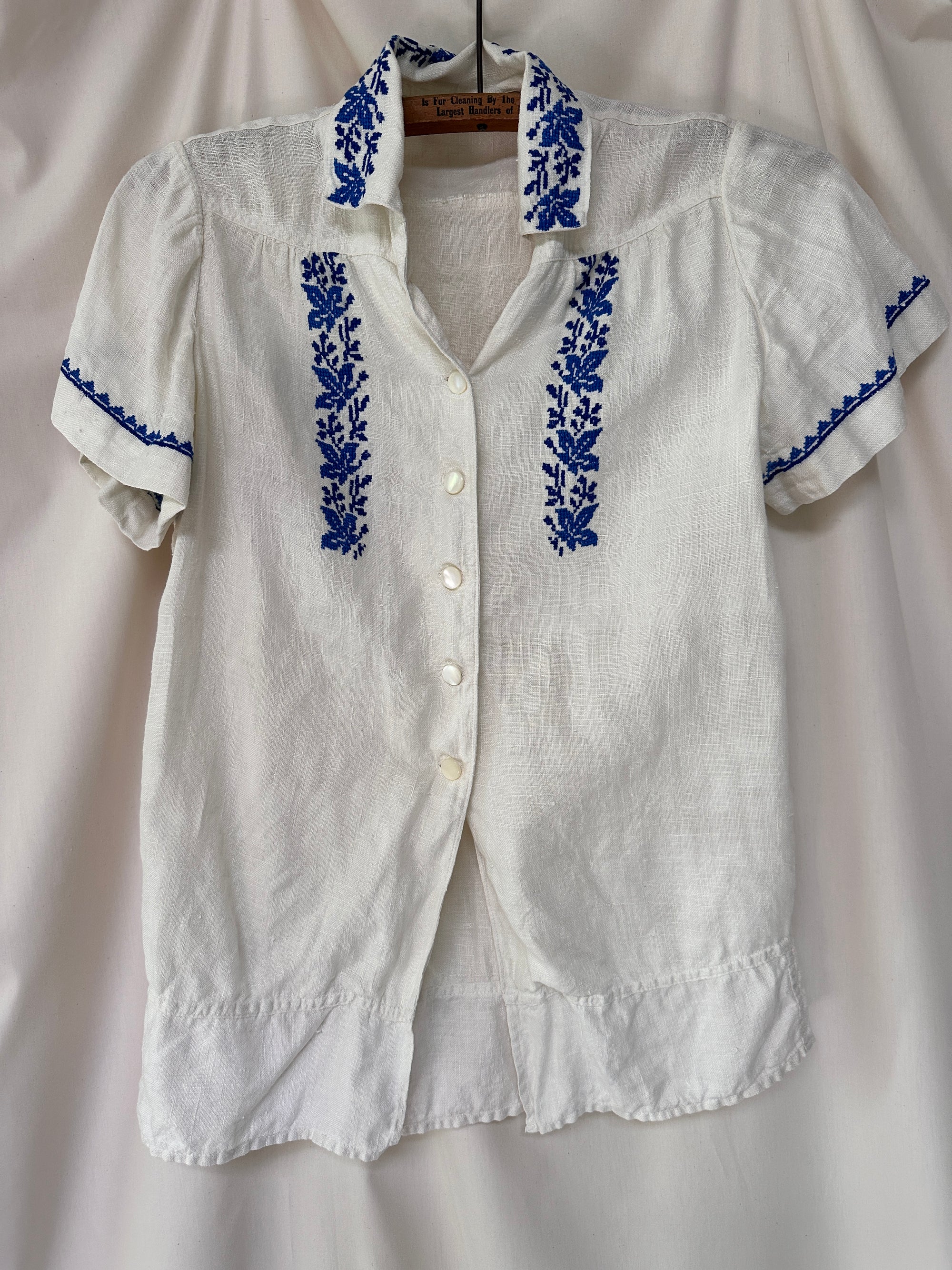 Vintage 1940’s Heavy Linen Embroidered Top