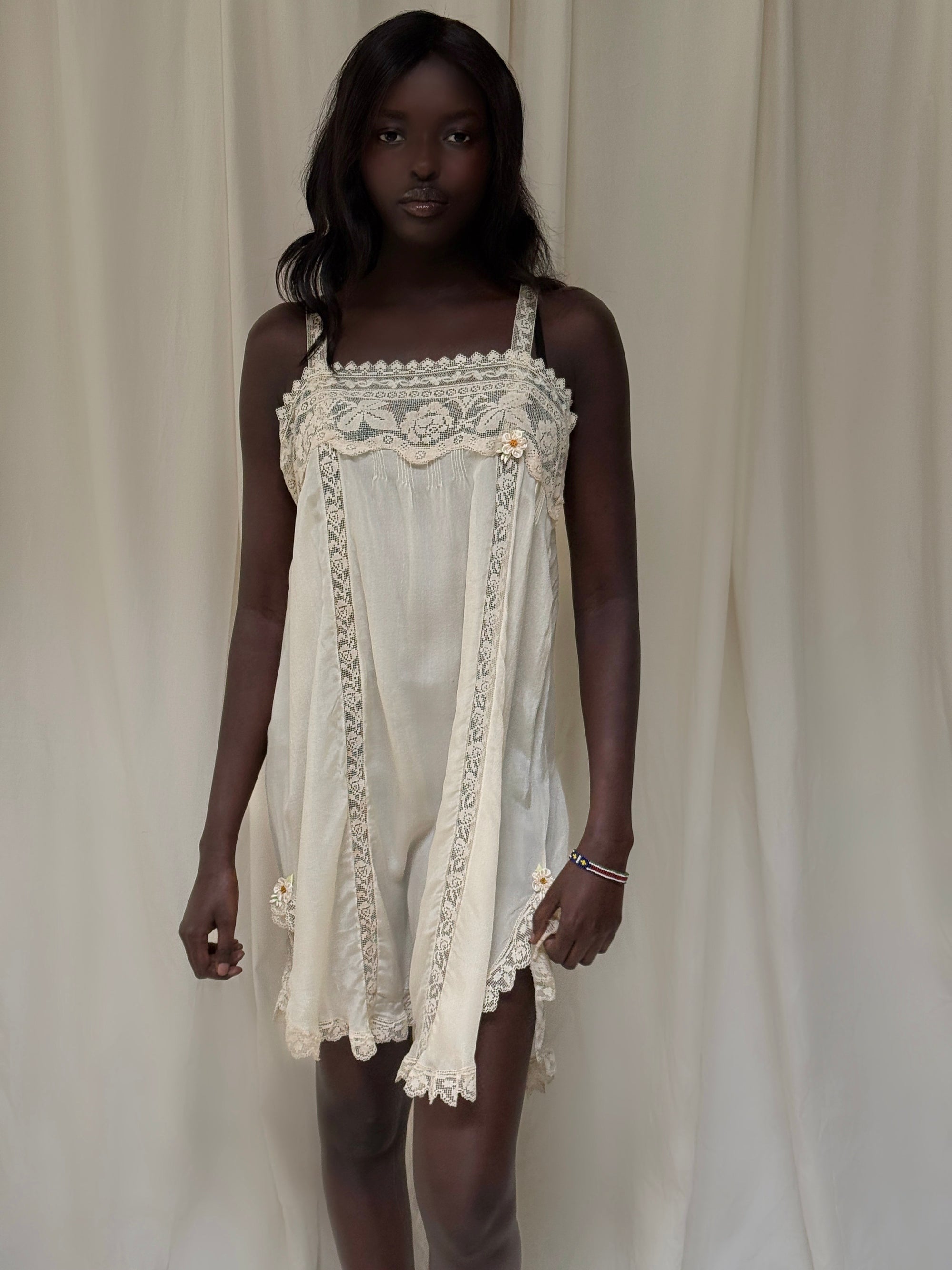 Vintage 1920’s Deadstock Cream Lace &amp; Silk Step In Slip Dress