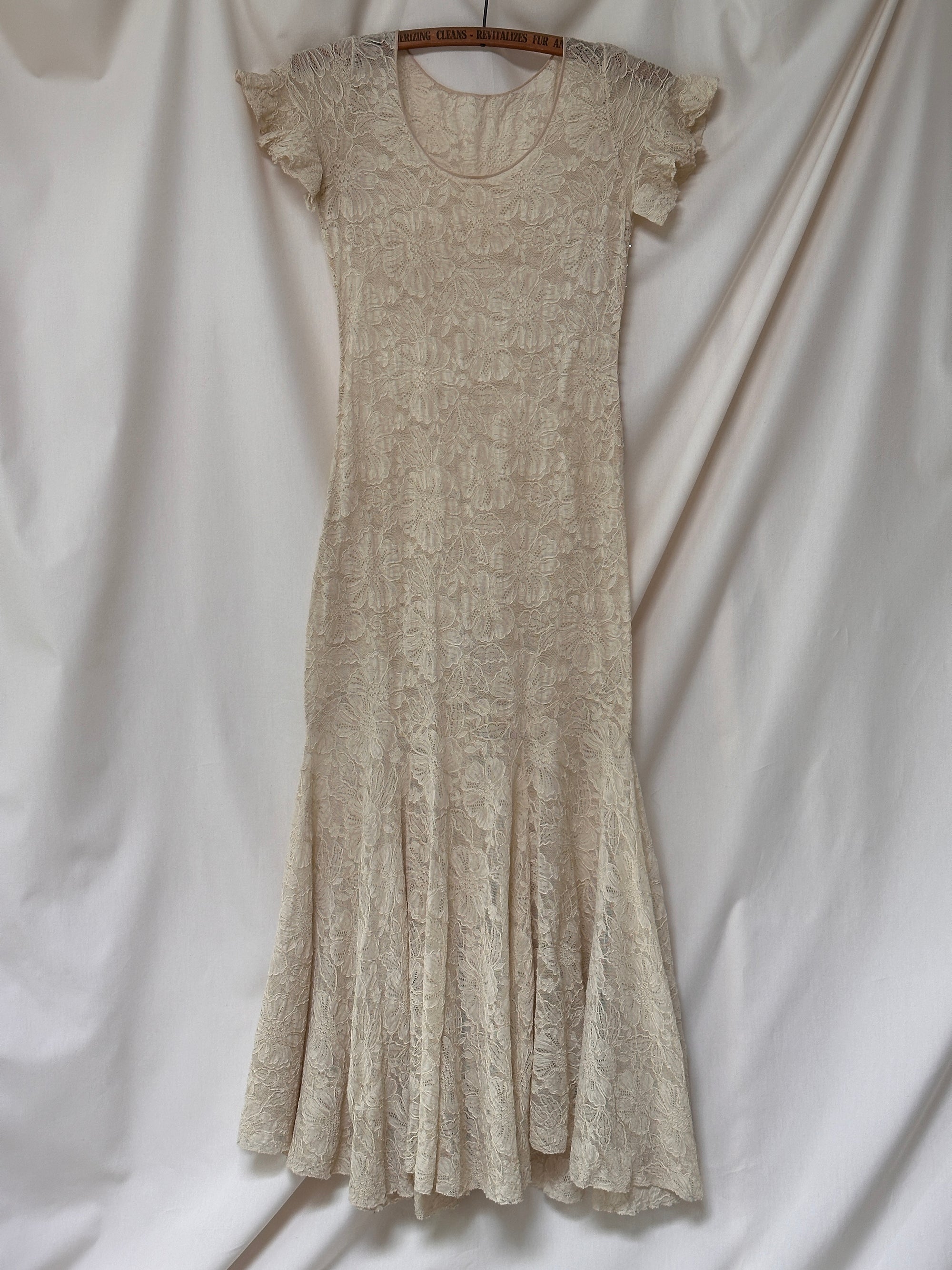 Vintage 1930’s Creme Lace Dress