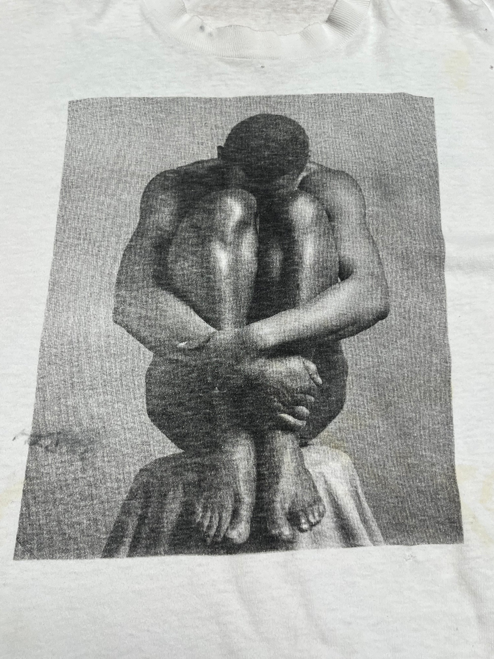 Vintage 1980’s Robert Mapplethorpe “Ajitto” Photograph T-Shirt | Distressed White Graphic Tee | Museum Of Contemporary Art Chicago Tee