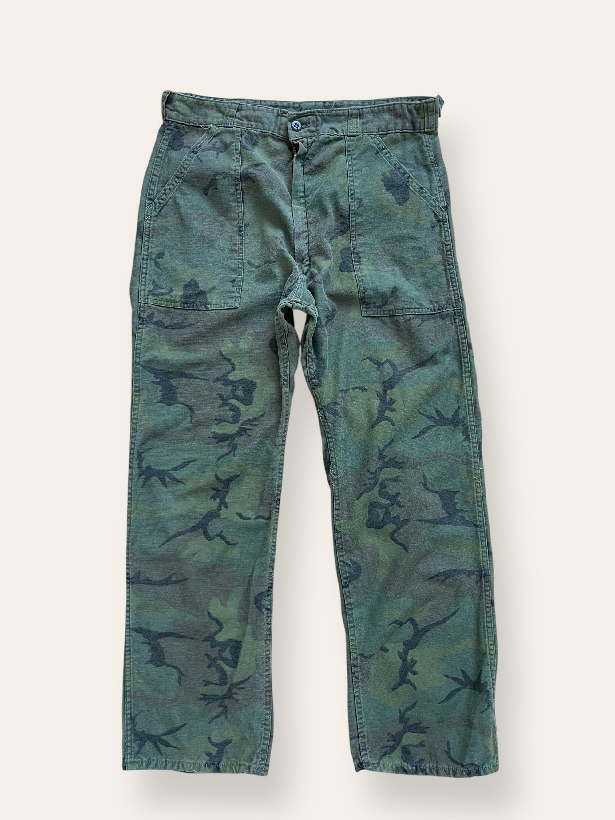 Vintage 1970’s Civilian ERDL Camo Sateen Baker Pants W:33