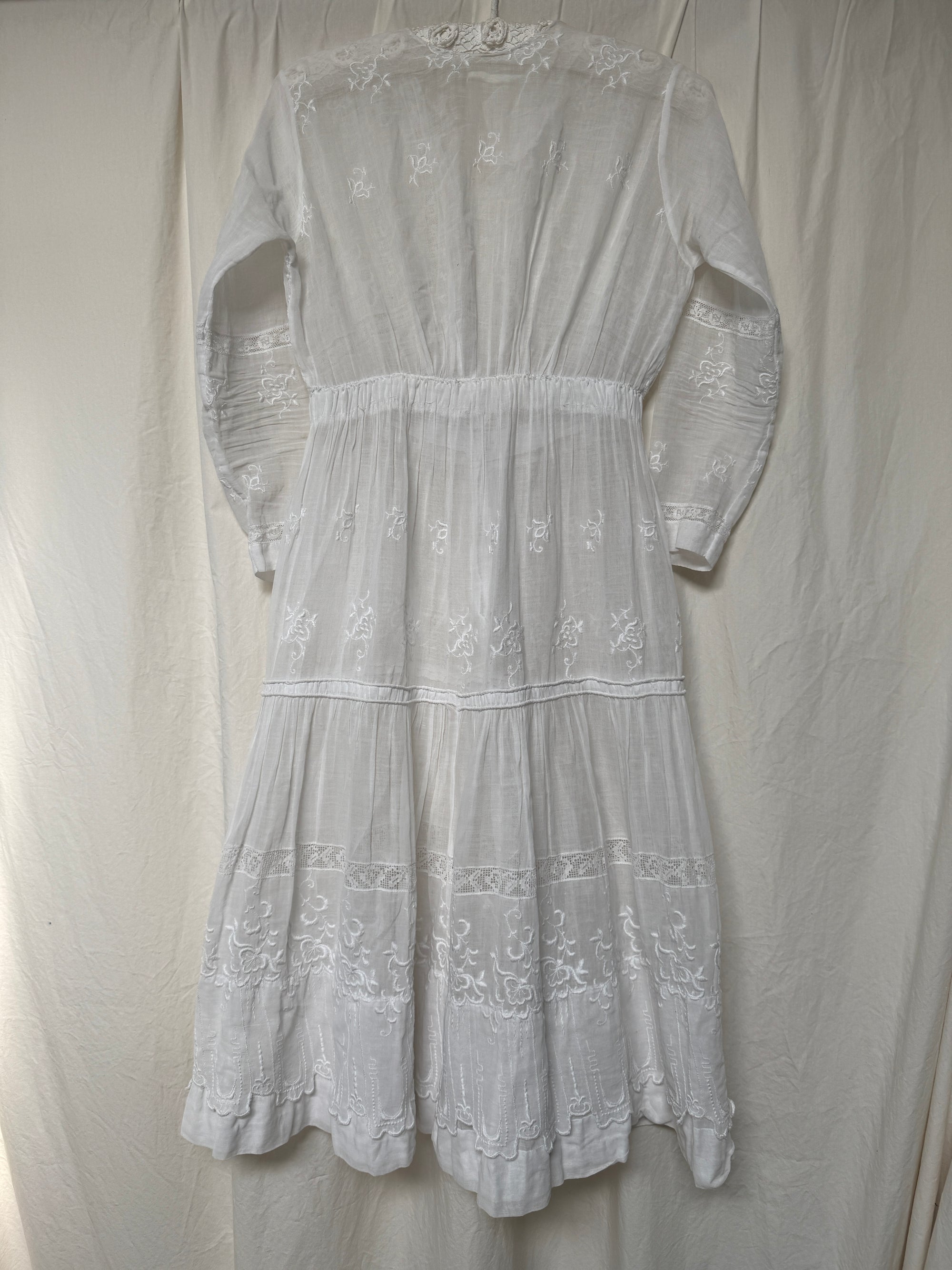 Vintage 1900s Antique Edwardian White Embroidered Cotton Lawn Dress | Hand Embroidered Lace Heirloom Tea Dress