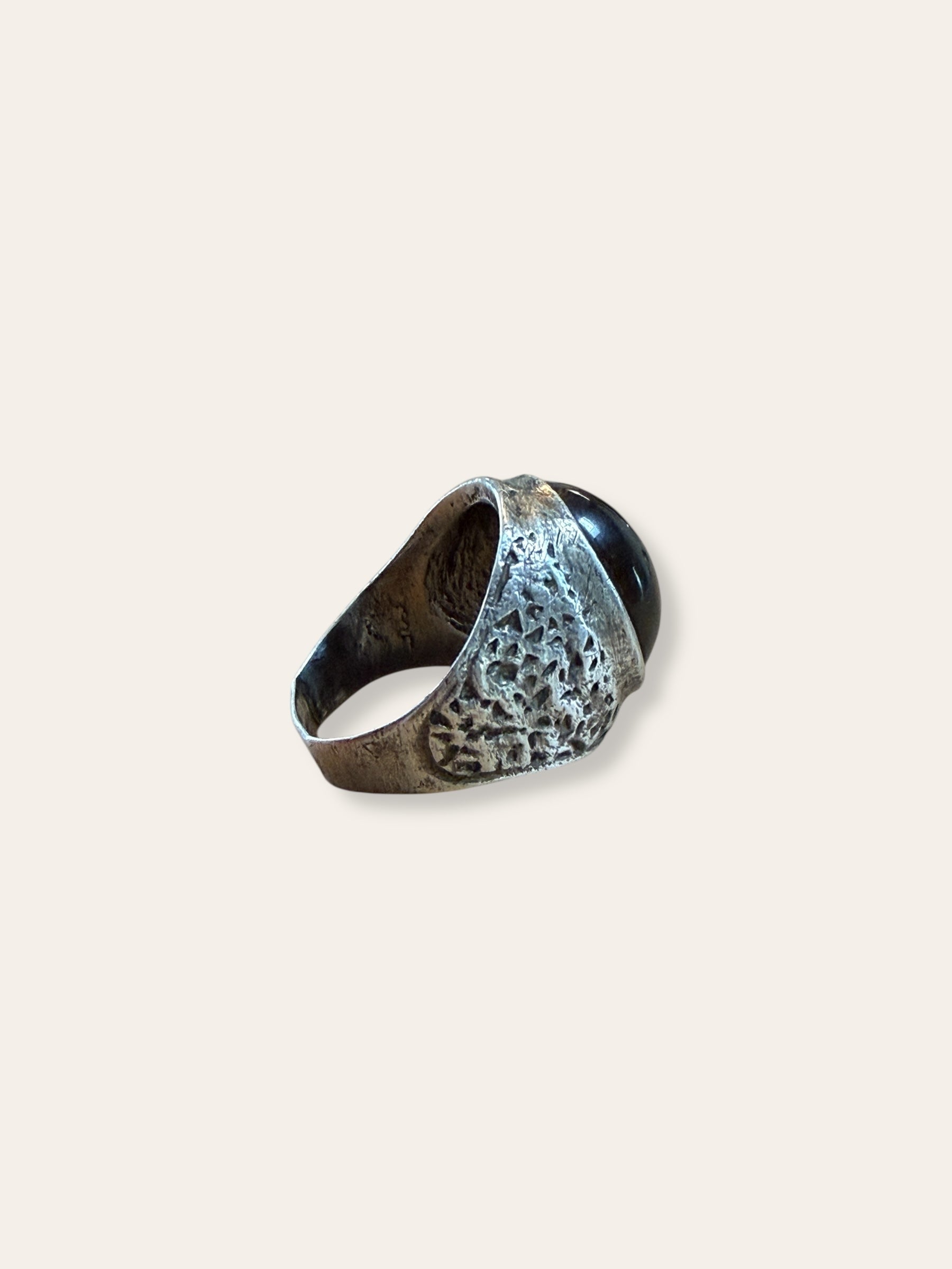 Vintage 1970’s Textured Sterling Silver Tiger’s Eye Ring Size: 10