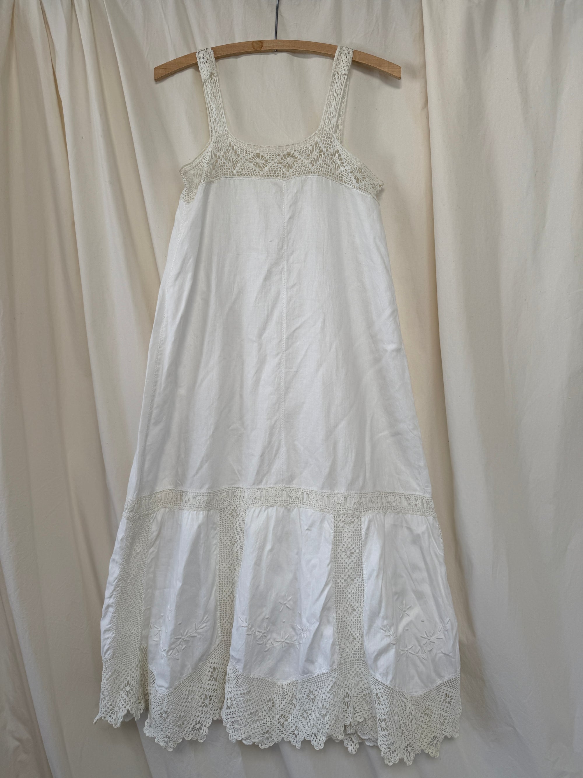 Vintage 1900’s Edwardian White Cotton Crochet Dress | Antique Embroidered Tea Dress