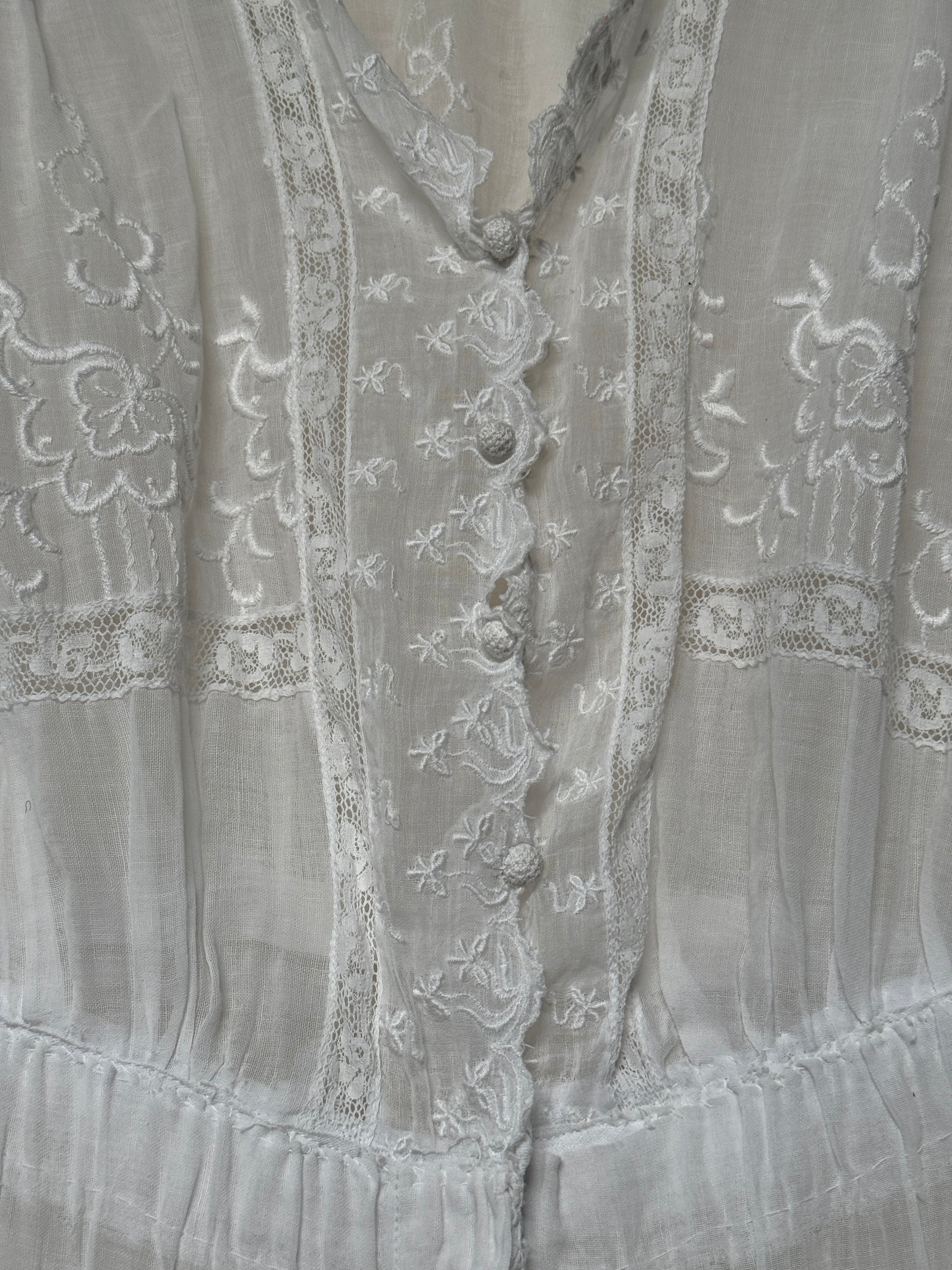 Vintage 1900s Antique Edwardian White Embroidered Cotton Lawn Dress | Hand Embroidered Lace Heirloom Tea Dress