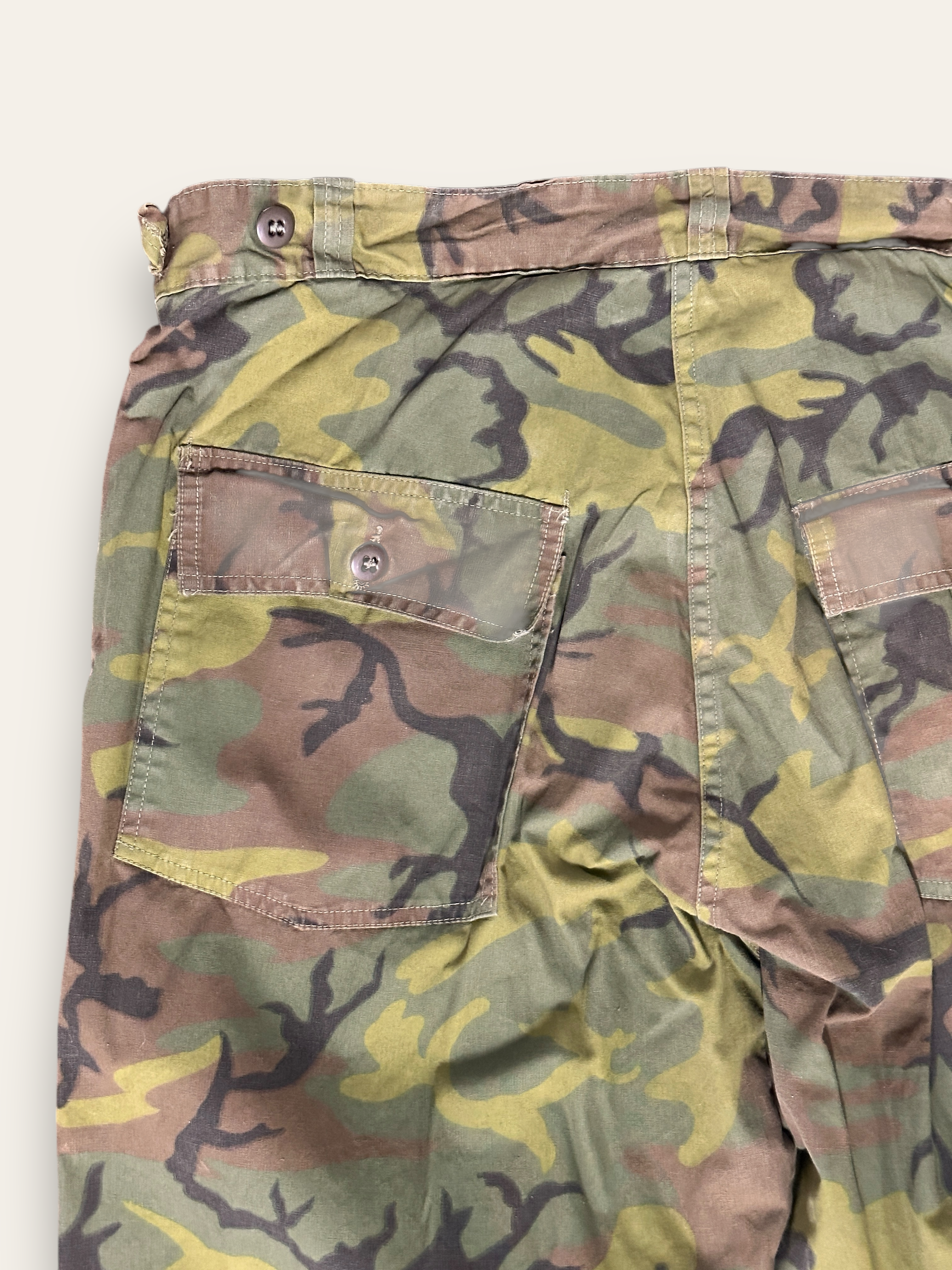 Vintage 1960's-70's Camouflage Poplin Baker Pants W:37 – Afterlife
