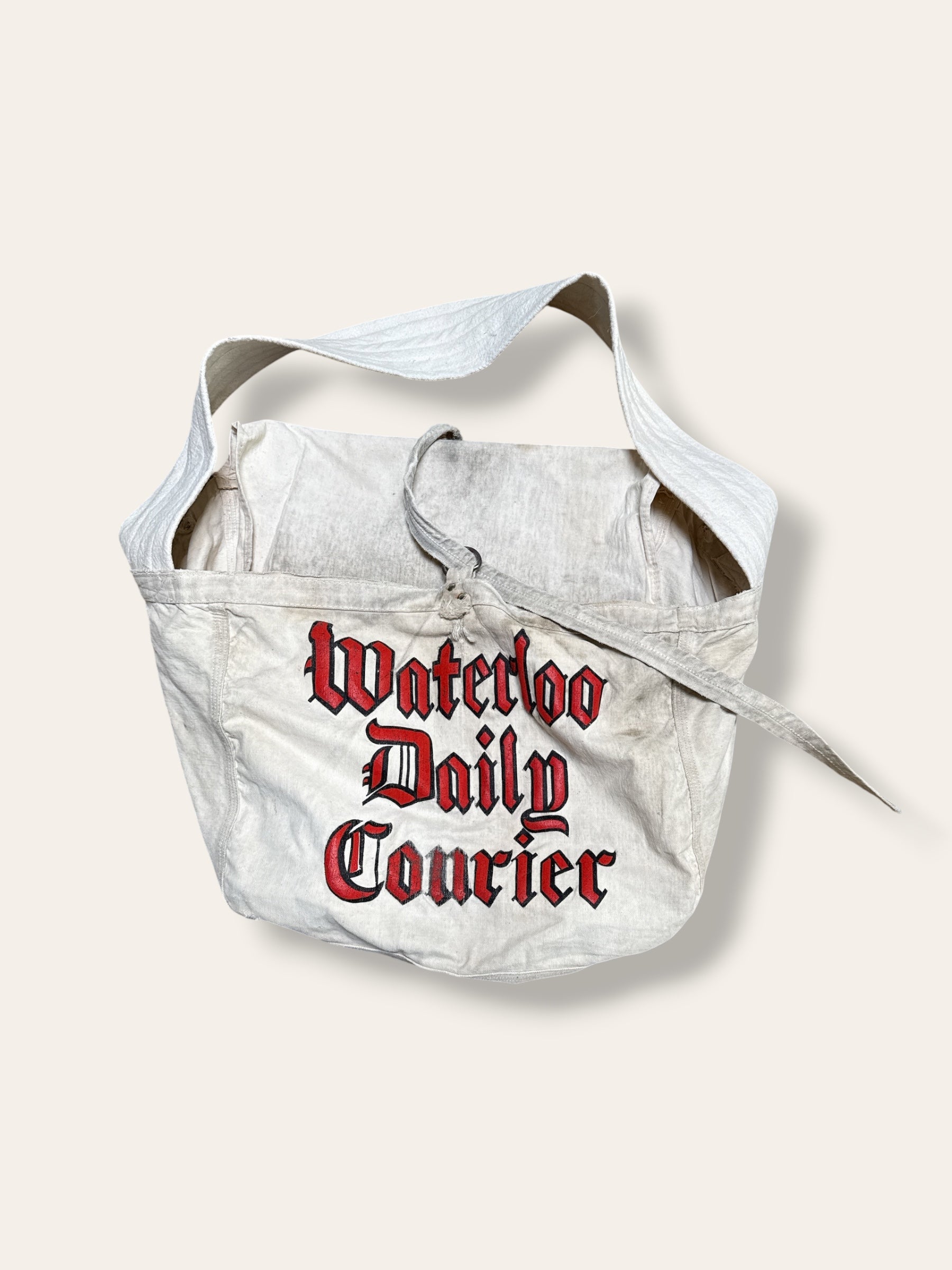 Vintage 1970’s Waterloo Daily Courier Newspaper Bag